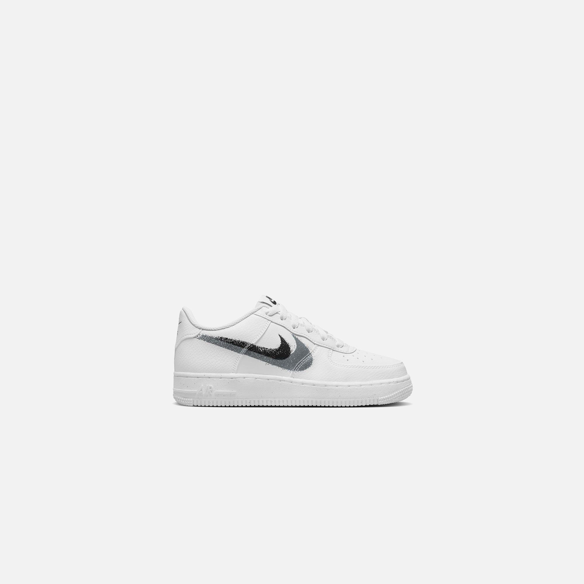 Grade school white on sale air force 1