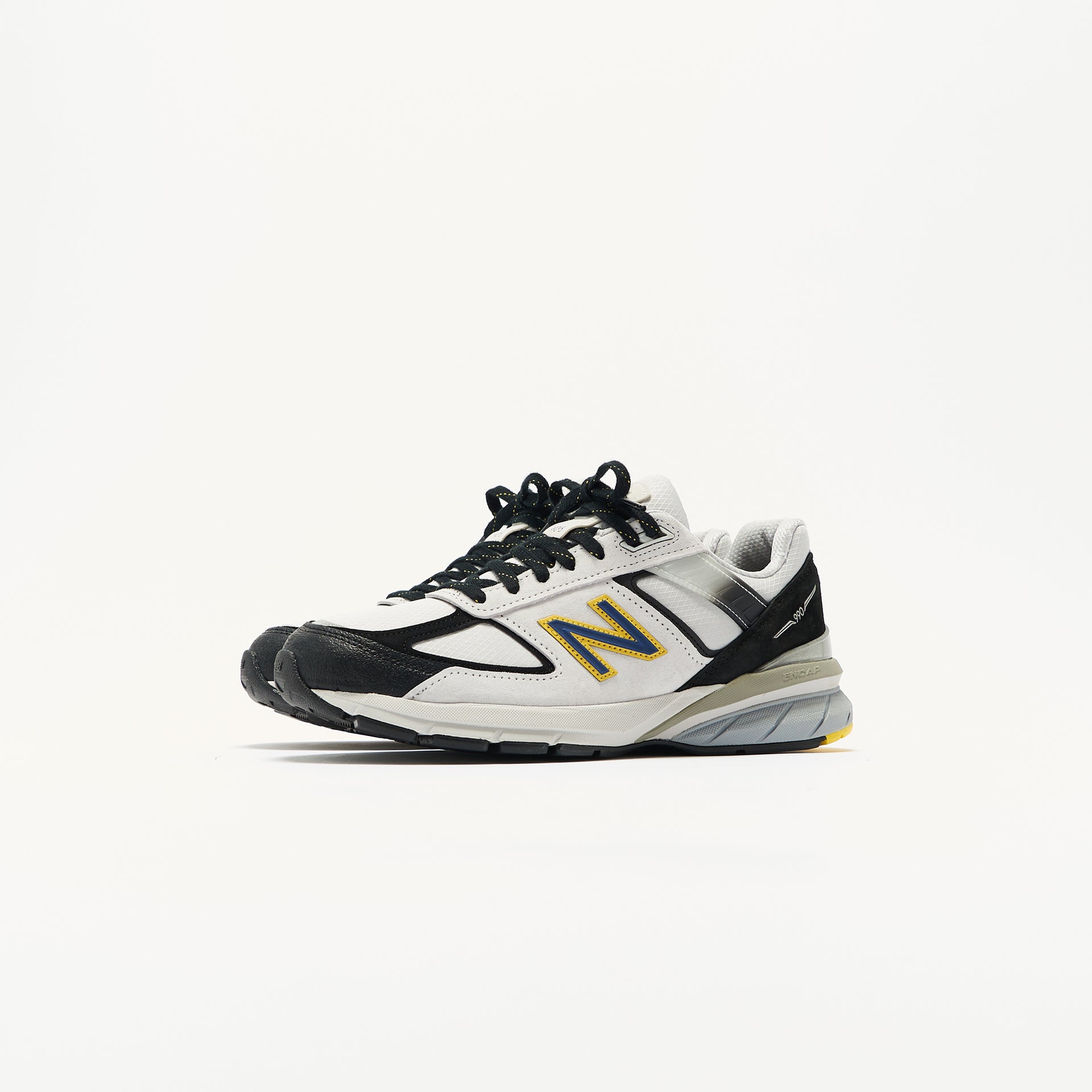 New Balance 990 V5 Made in USA - Silver / Black