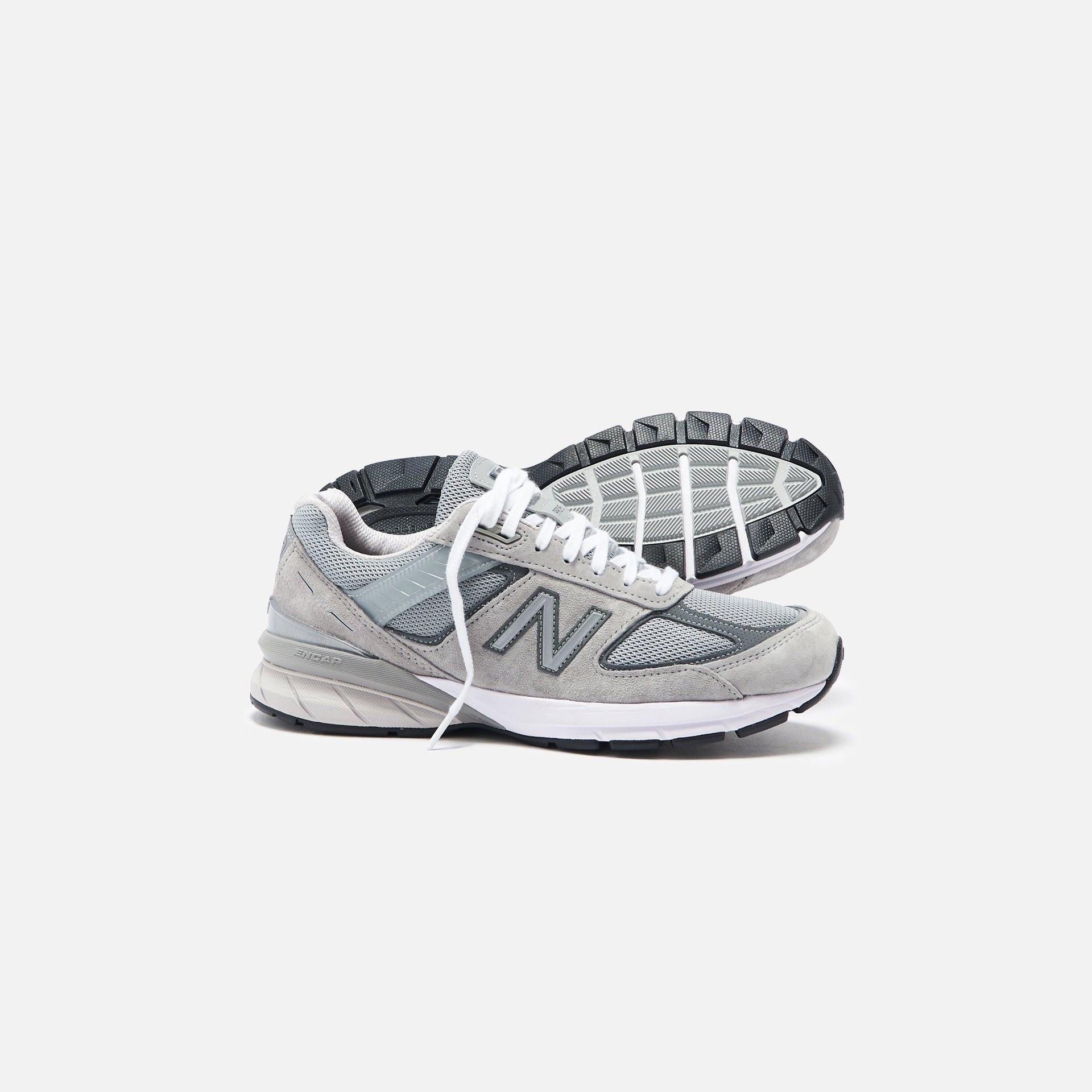 New Balance Made in USA 990v5 - Grey / Castlerock