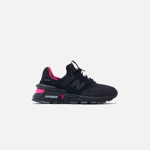 New Balance 997 Sport - Black / Pink