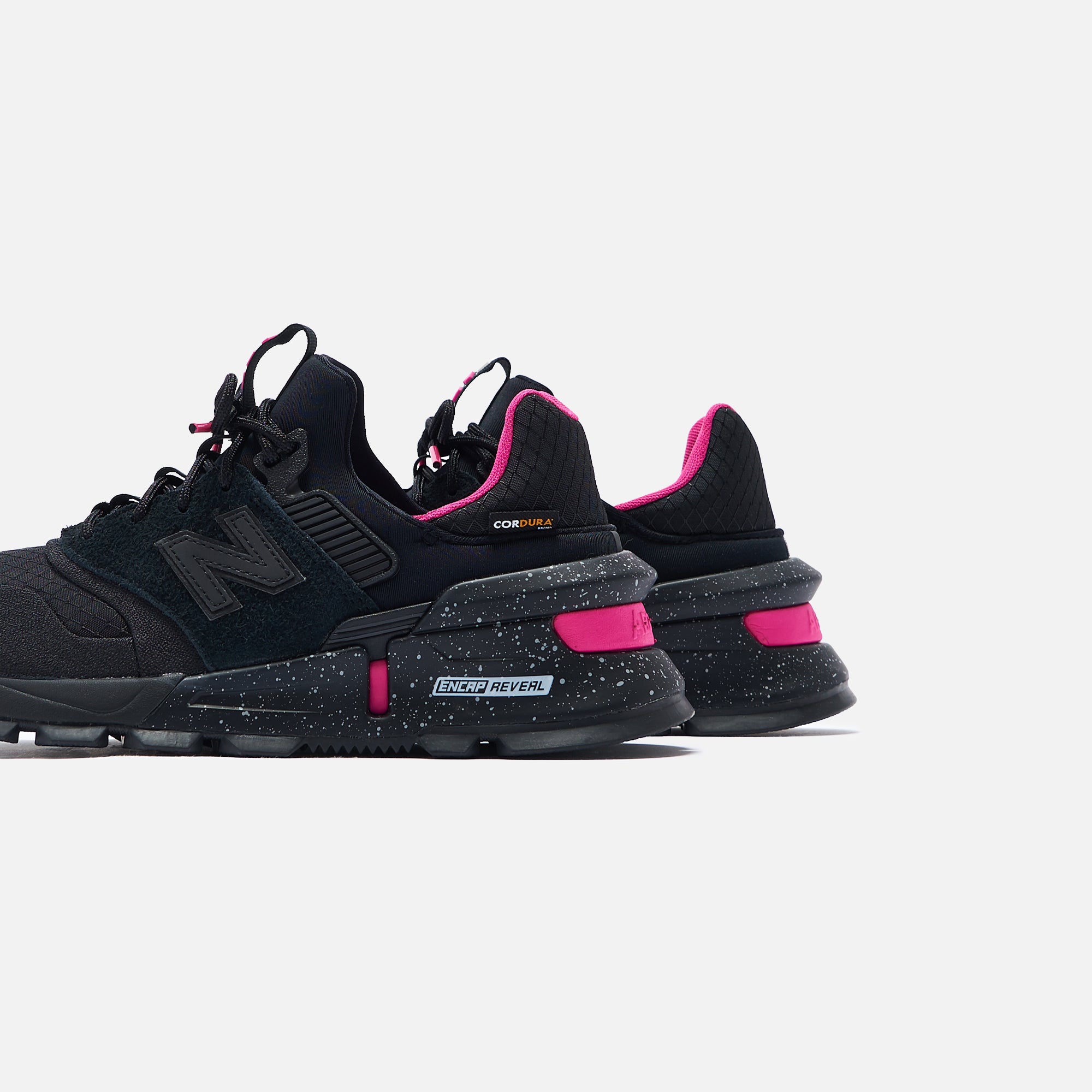 new balance 997 ブラック/ピンク スニーカー 19cm New Balance 997 Sport - Black / Pink – Kith