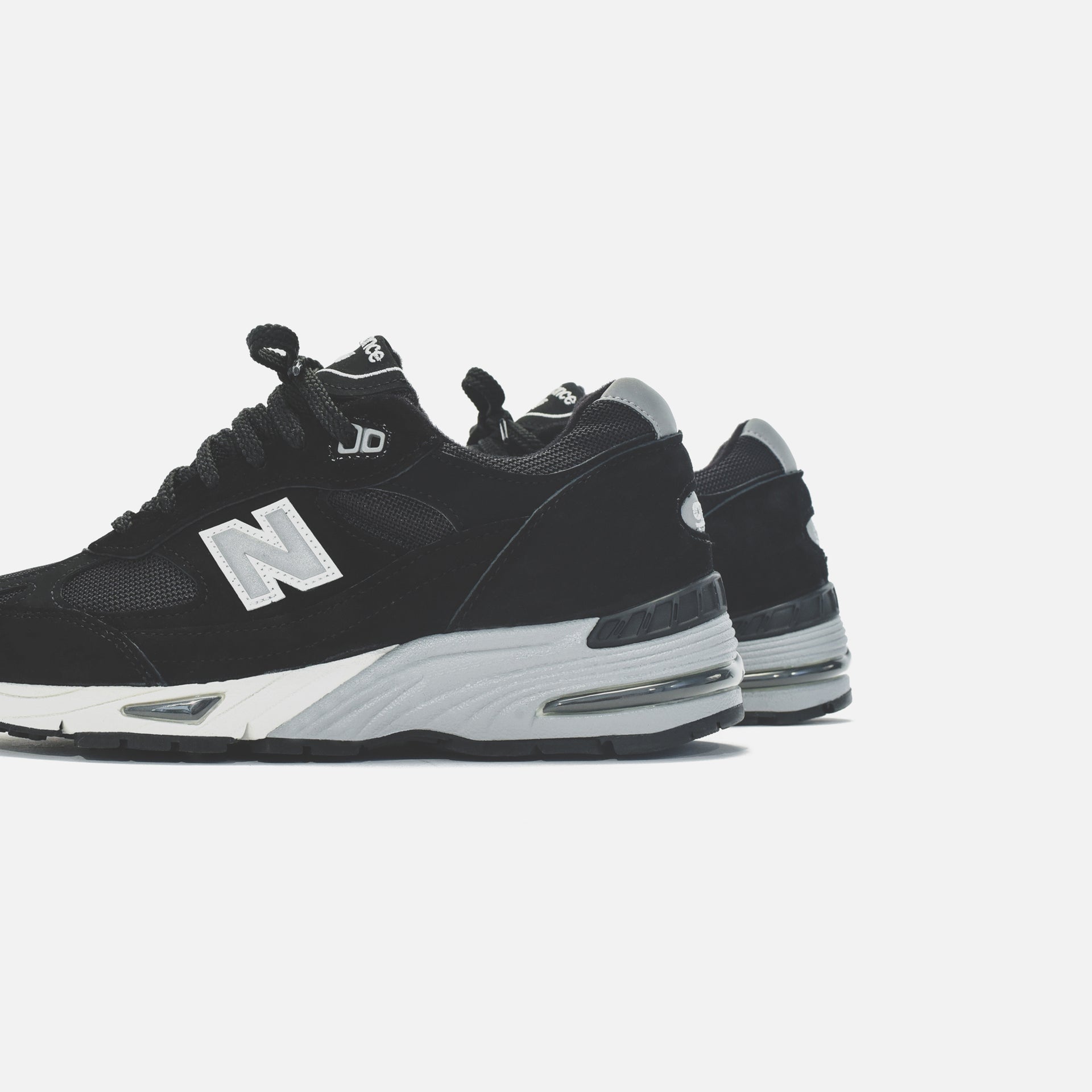 New Balance Made in UK 991 - Black / White