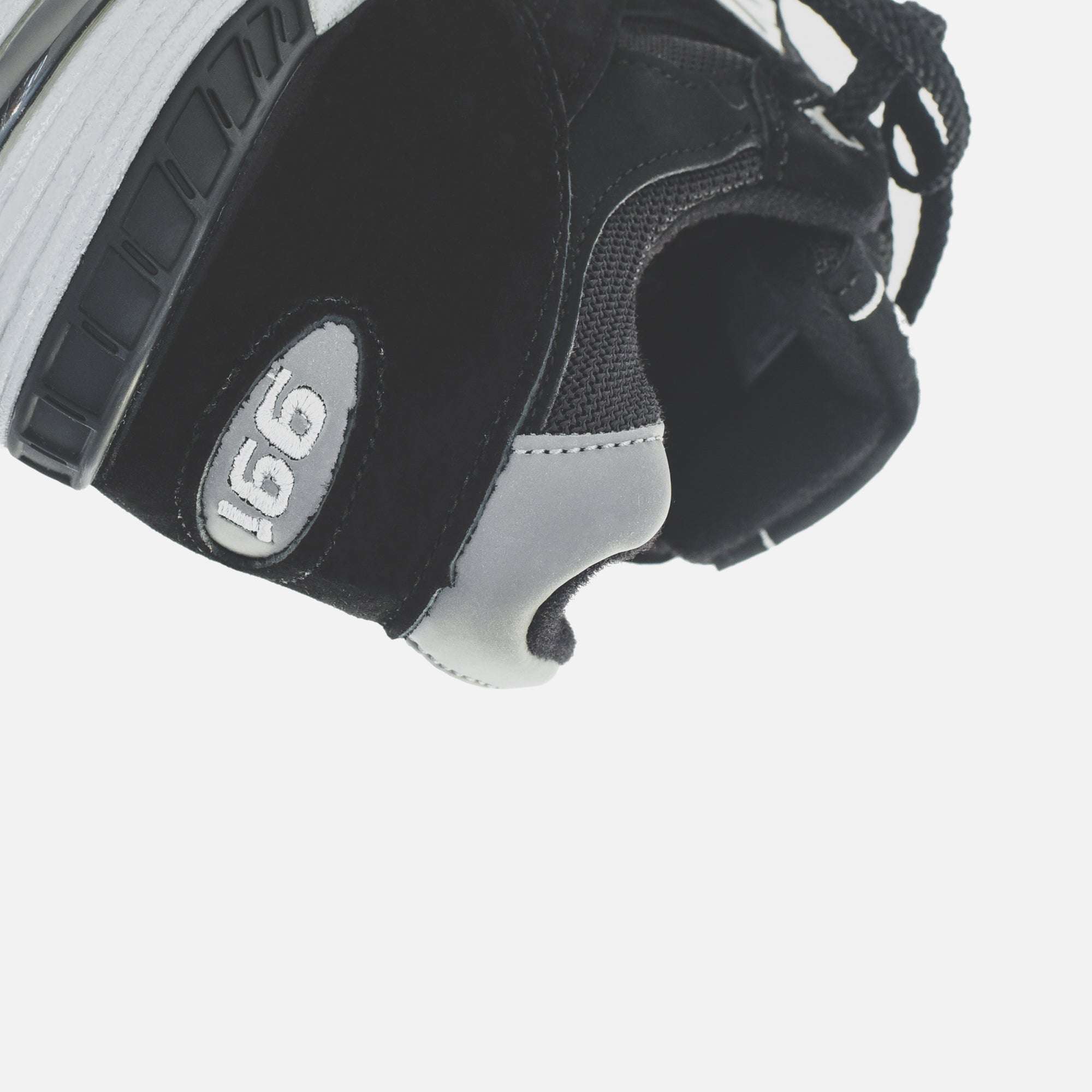 New Balance Made in UK 991 - Black / White – Kith