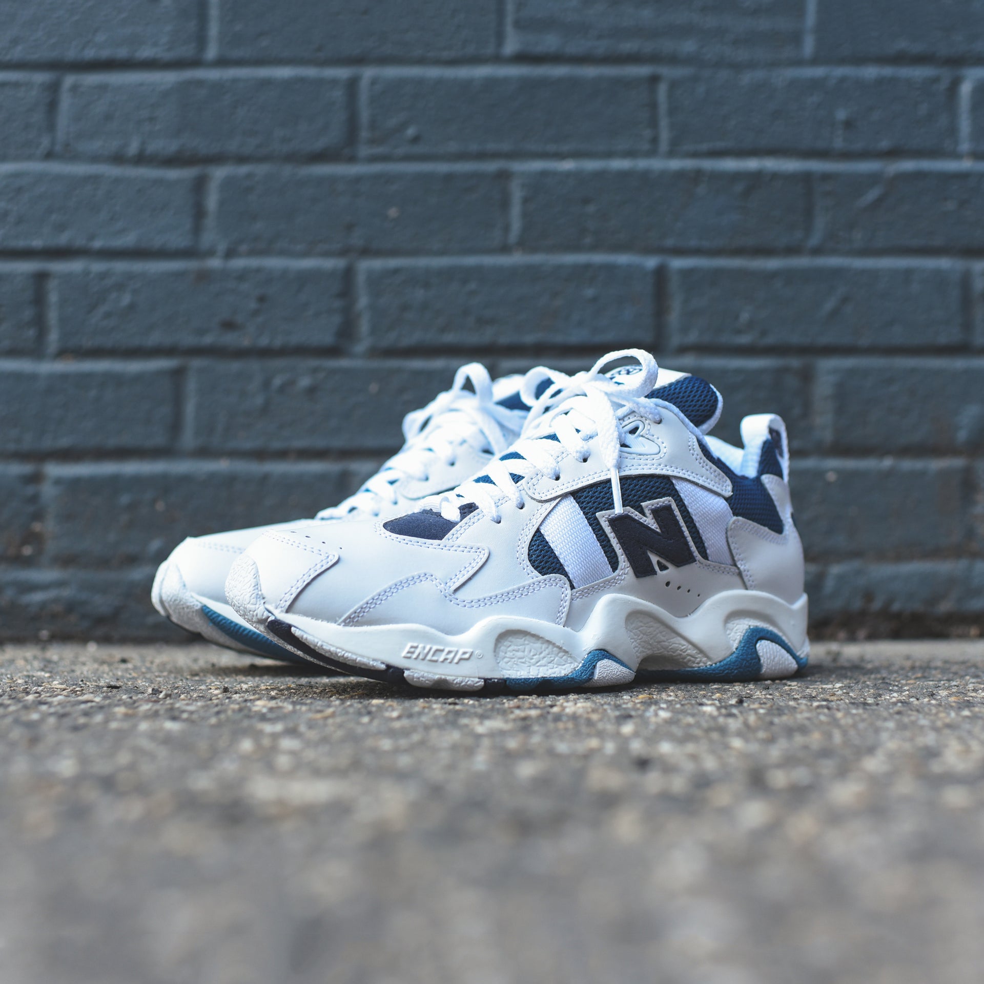 New Balance ML650 V1 - White / Navy
