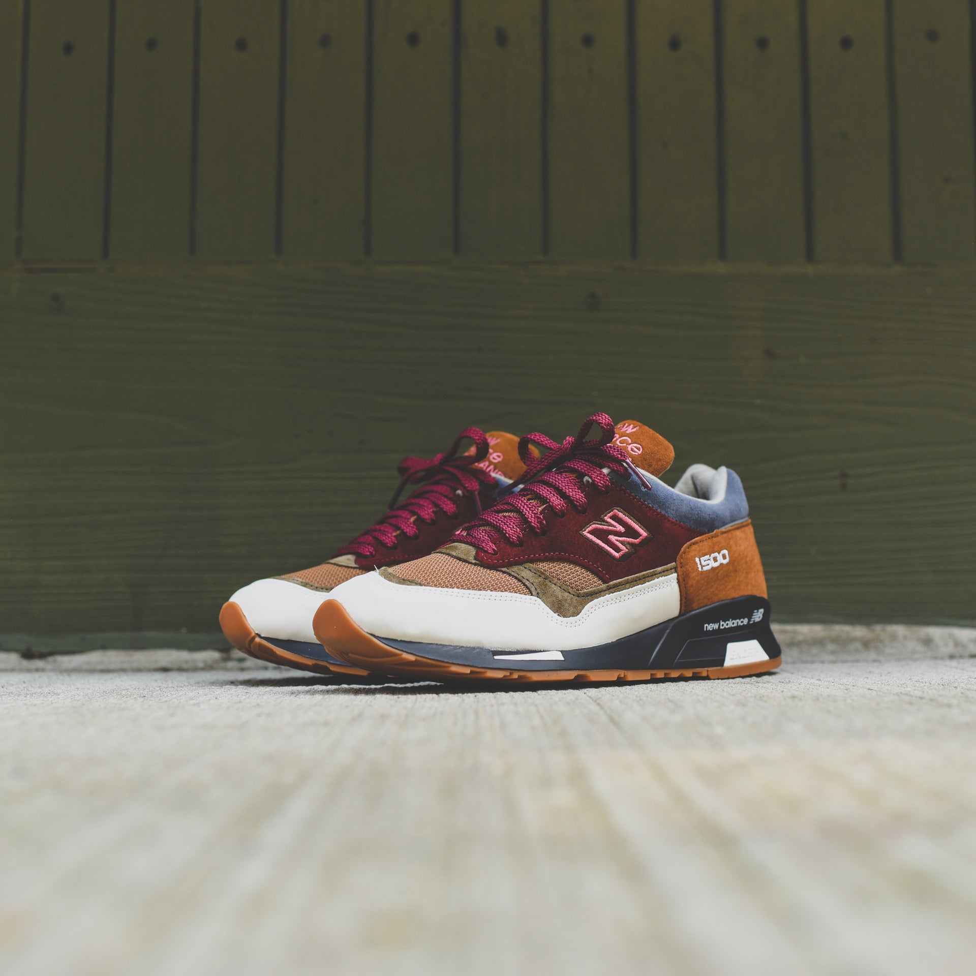 New Balance ML1500V1 - Burgundy / White