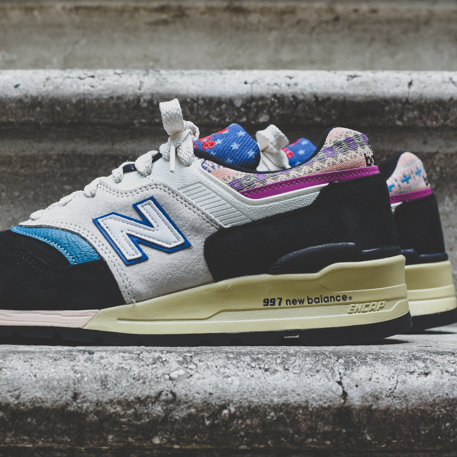 New Balance 997 - Black  / Nimbus