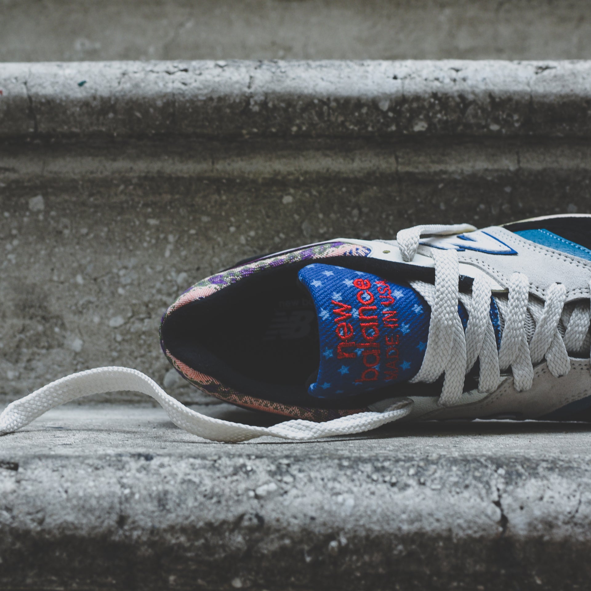 New Balance 997 - Black  / Nimbus
