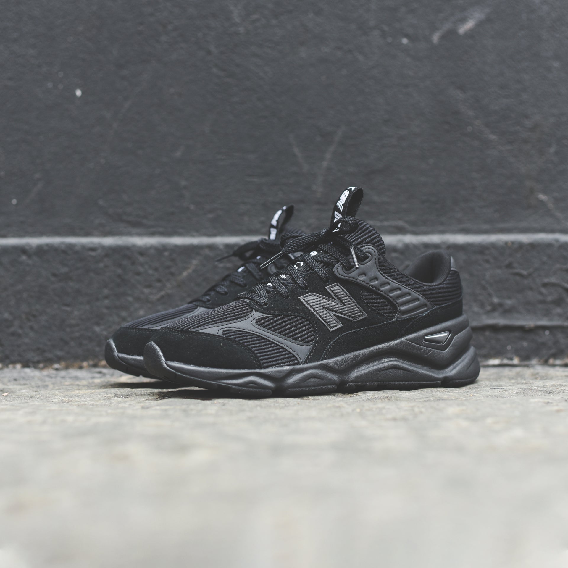 New Balance X90 Re-Constructed - Black