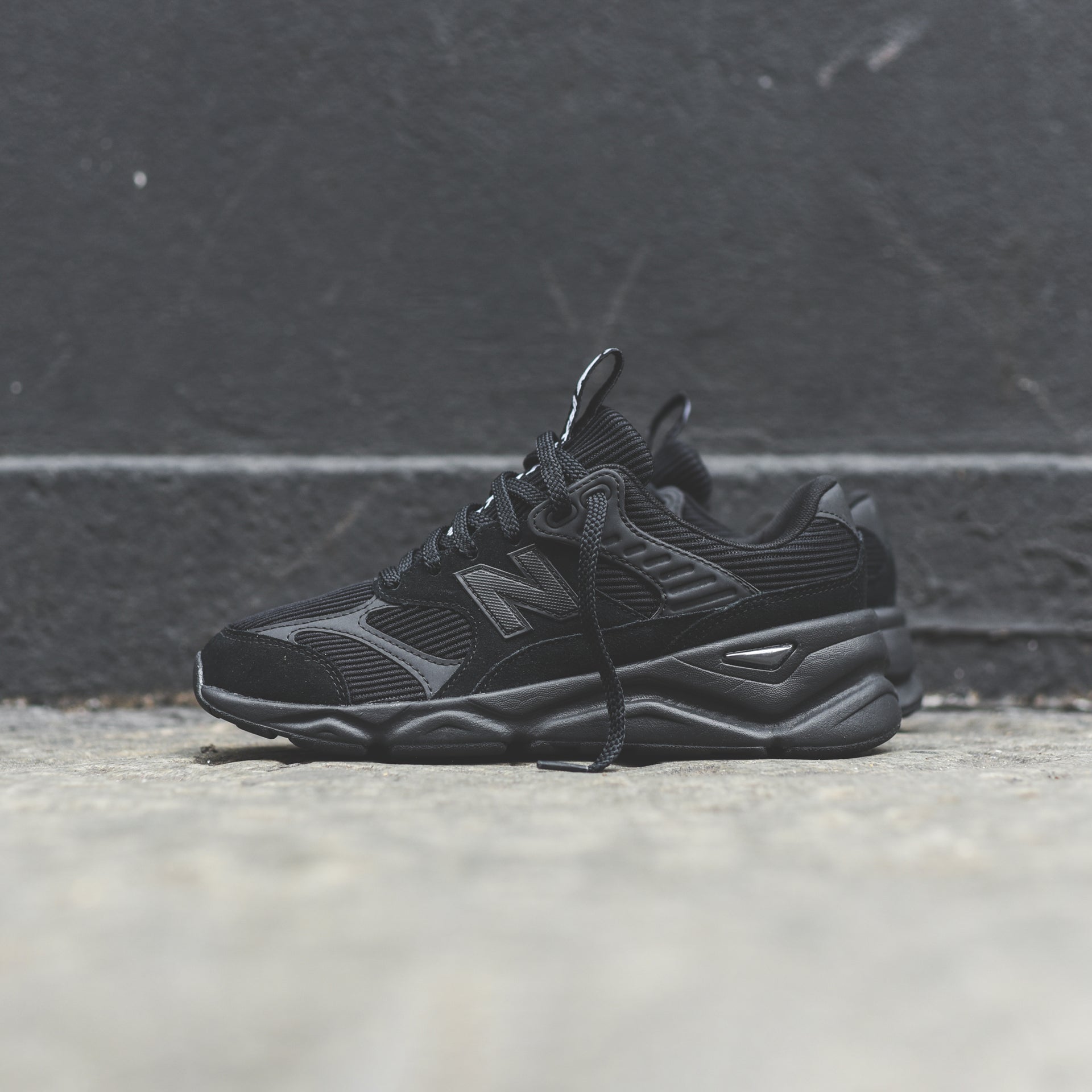 New Balance X90 Re-Constructed - Black