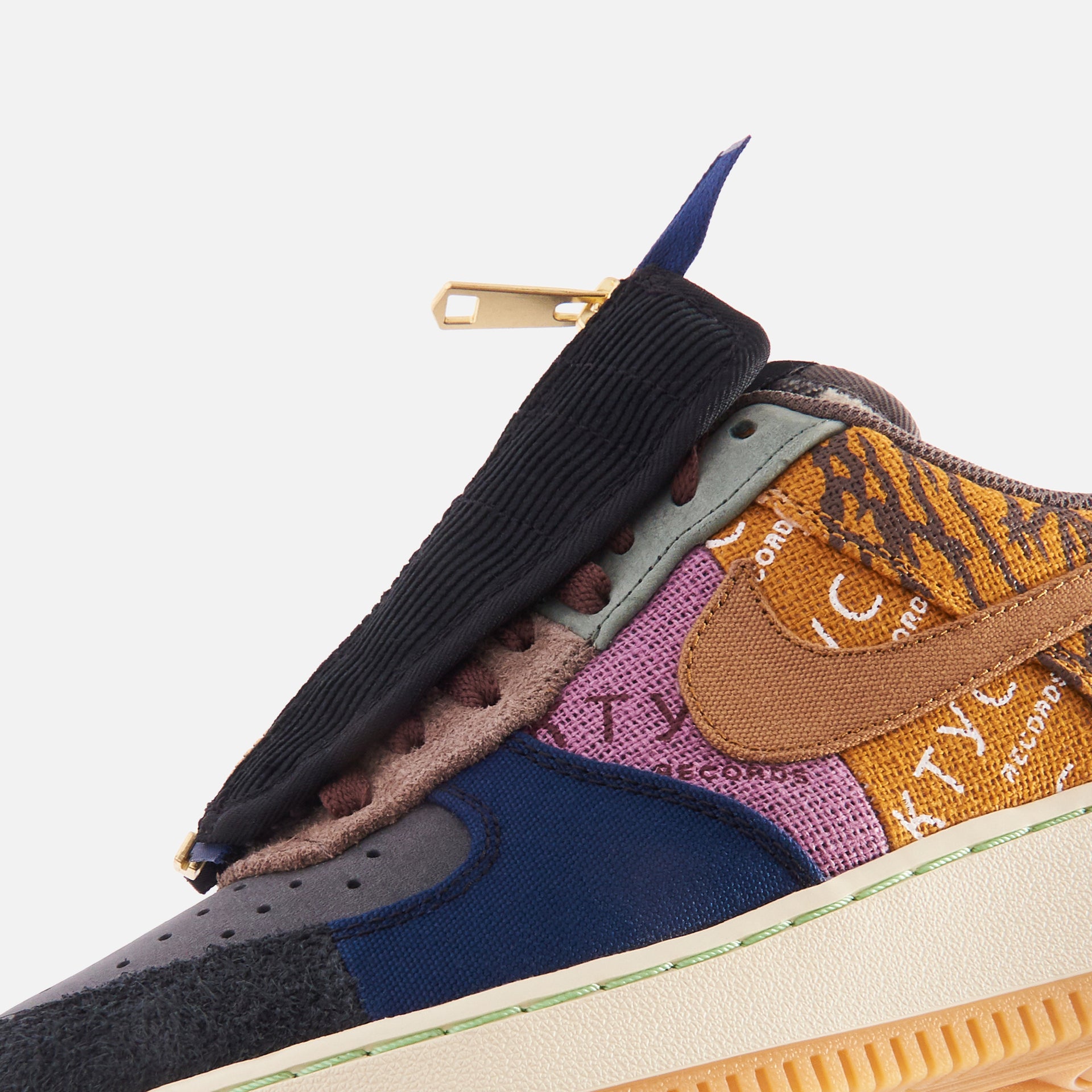 Nike x Travis Scott Air Force 1 Low - Cactus Jack