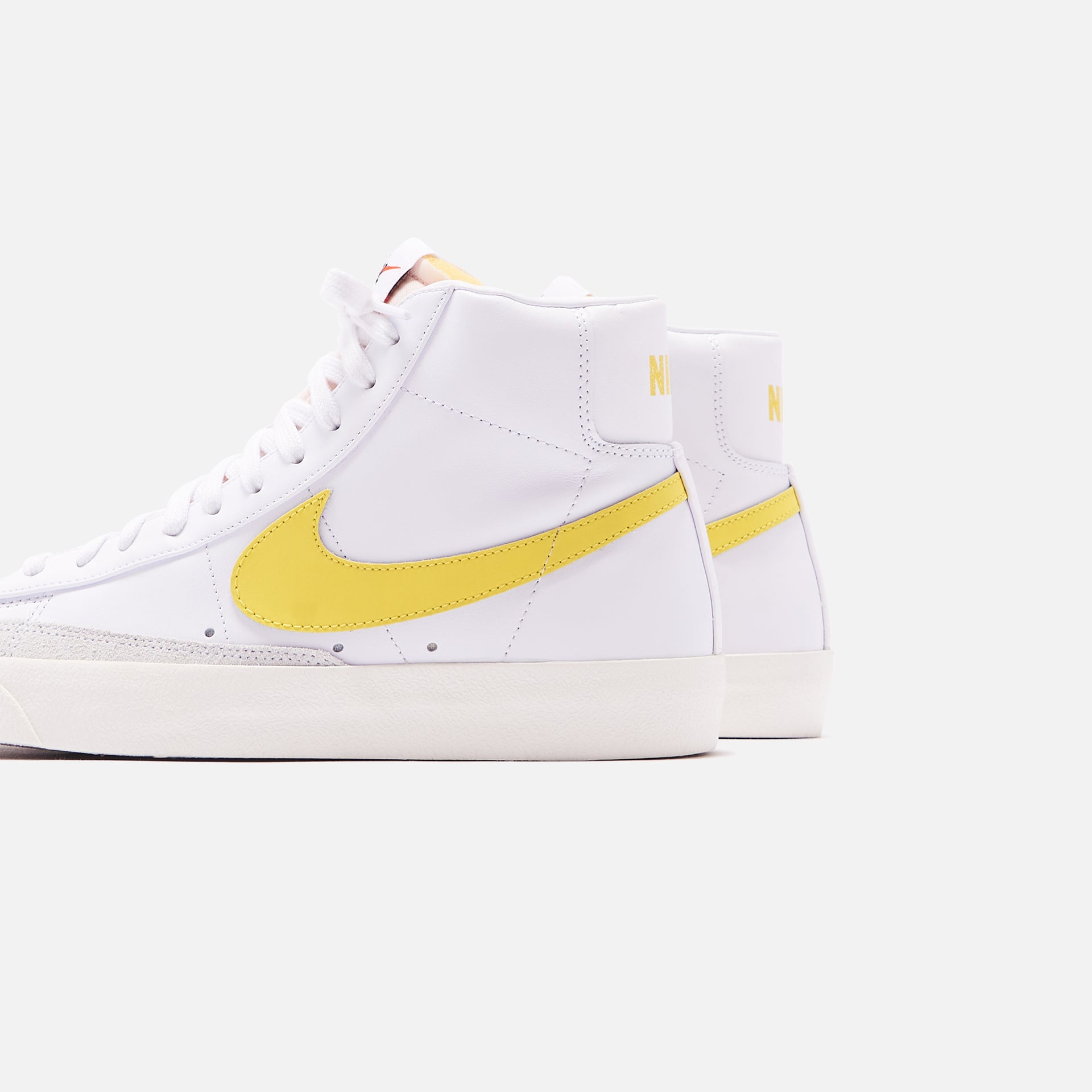 Nike Blazer Mid '77 - Vintage White / Opti Yellow
