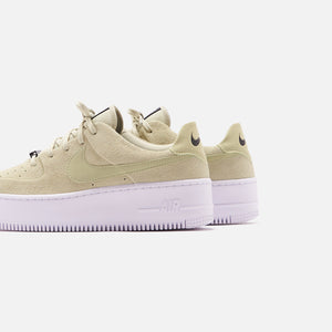 Nike WMNS Air Force 1 Sage Low - Olive Aura / White