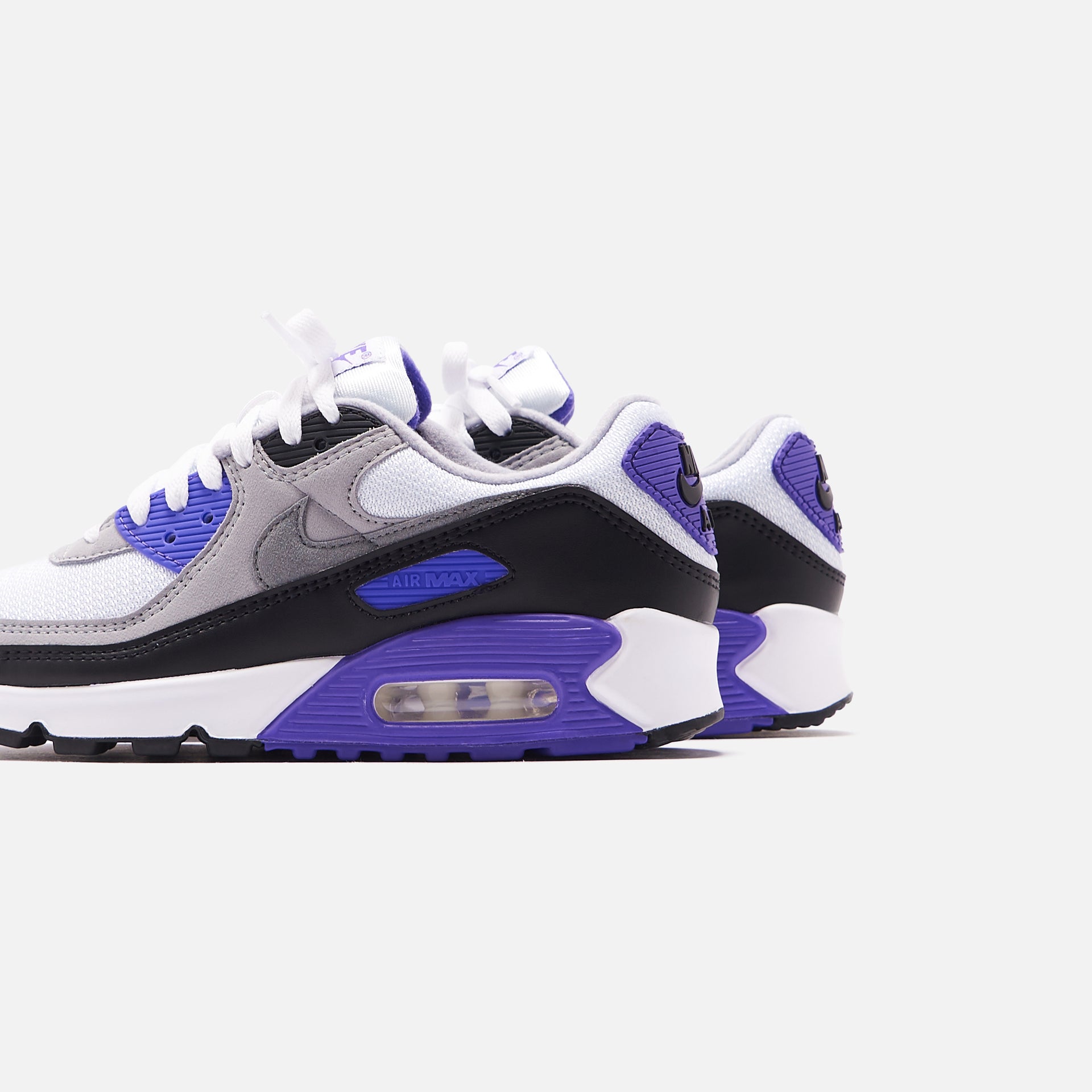 Nike WMNS Air Max 90 - White / Particle Grey / Hyper Grape / Black