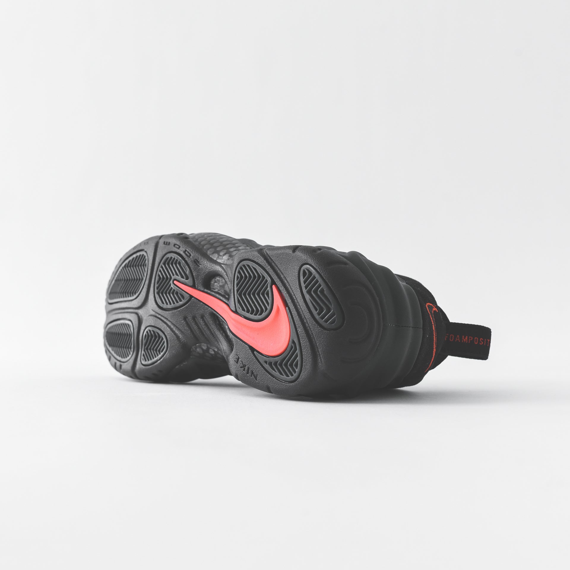 Nike Air Foamposite Pro - Sequoia / Black / Team Orange
