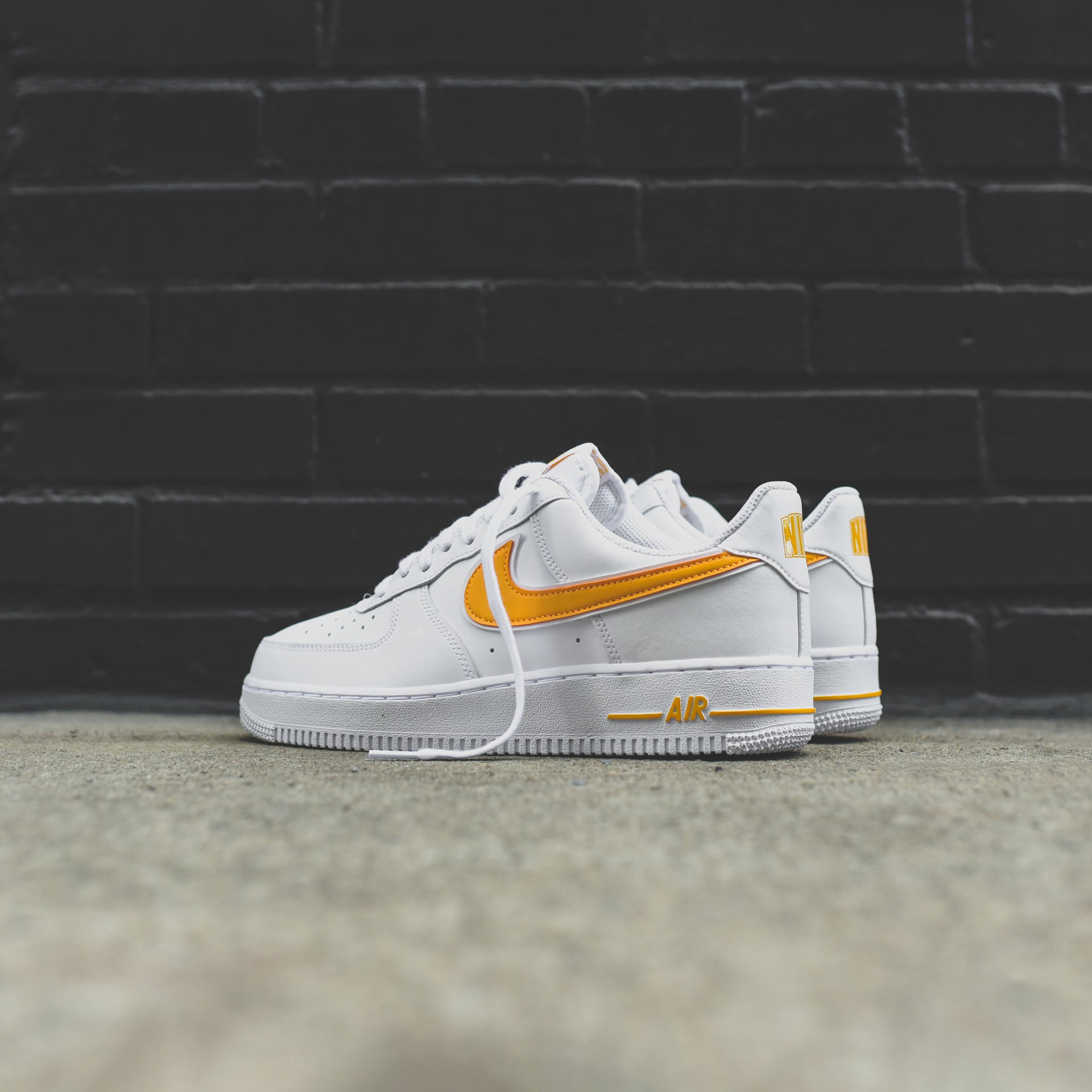 Nike Air Force 1 '07 3 - White / University Gold