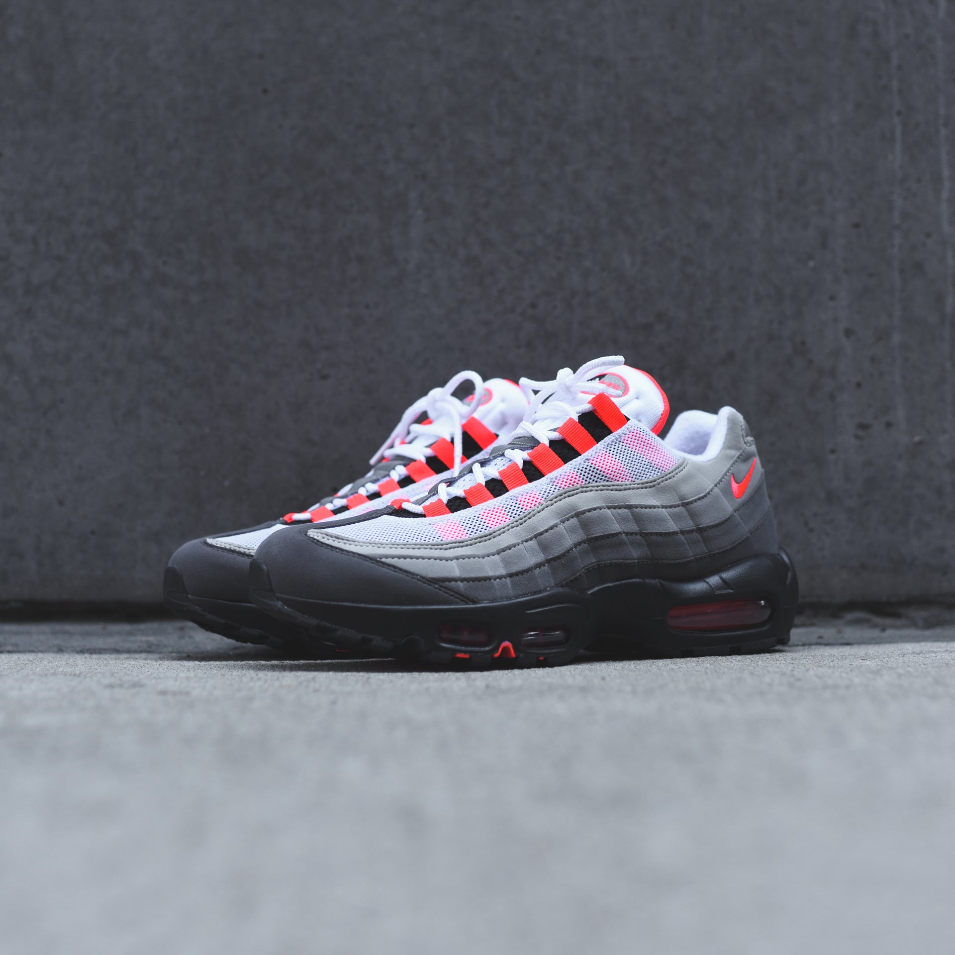 Nike Air Max 95 OG White Solar Red – Kith - Main Image