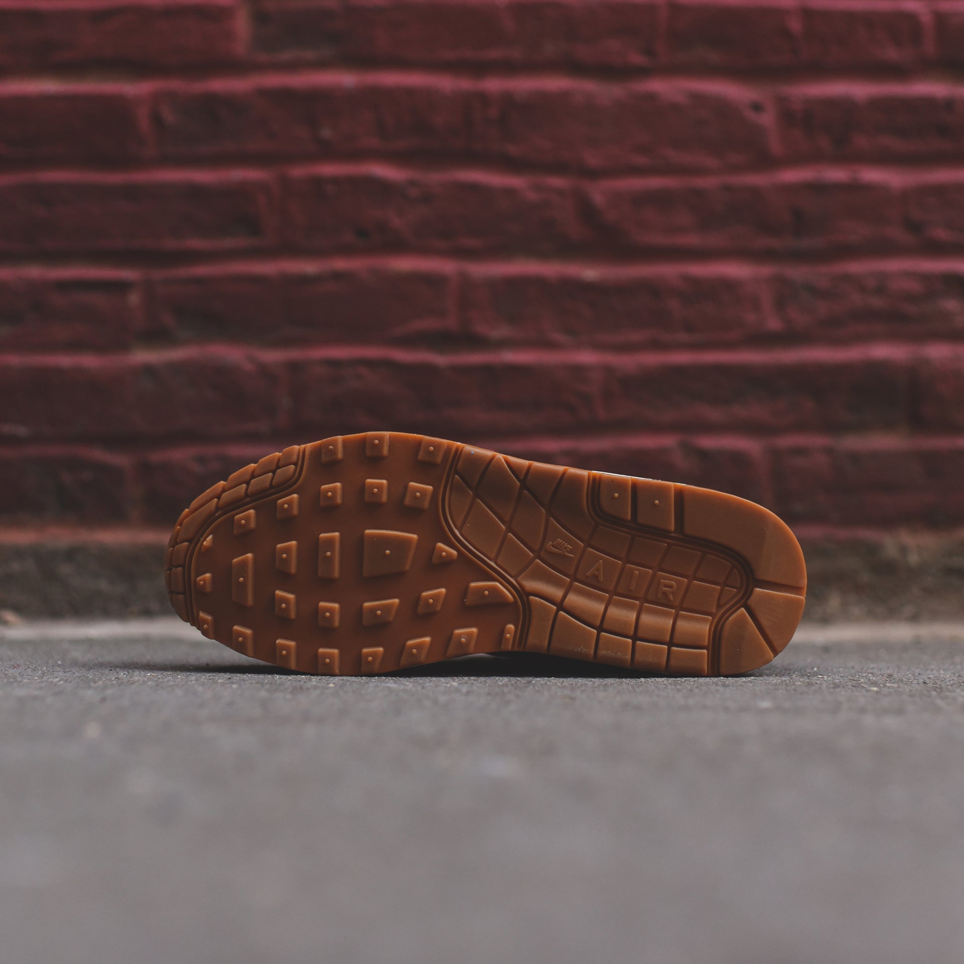 Nike Air Max 1 - Team  Red / Orbit Green / Abyss White