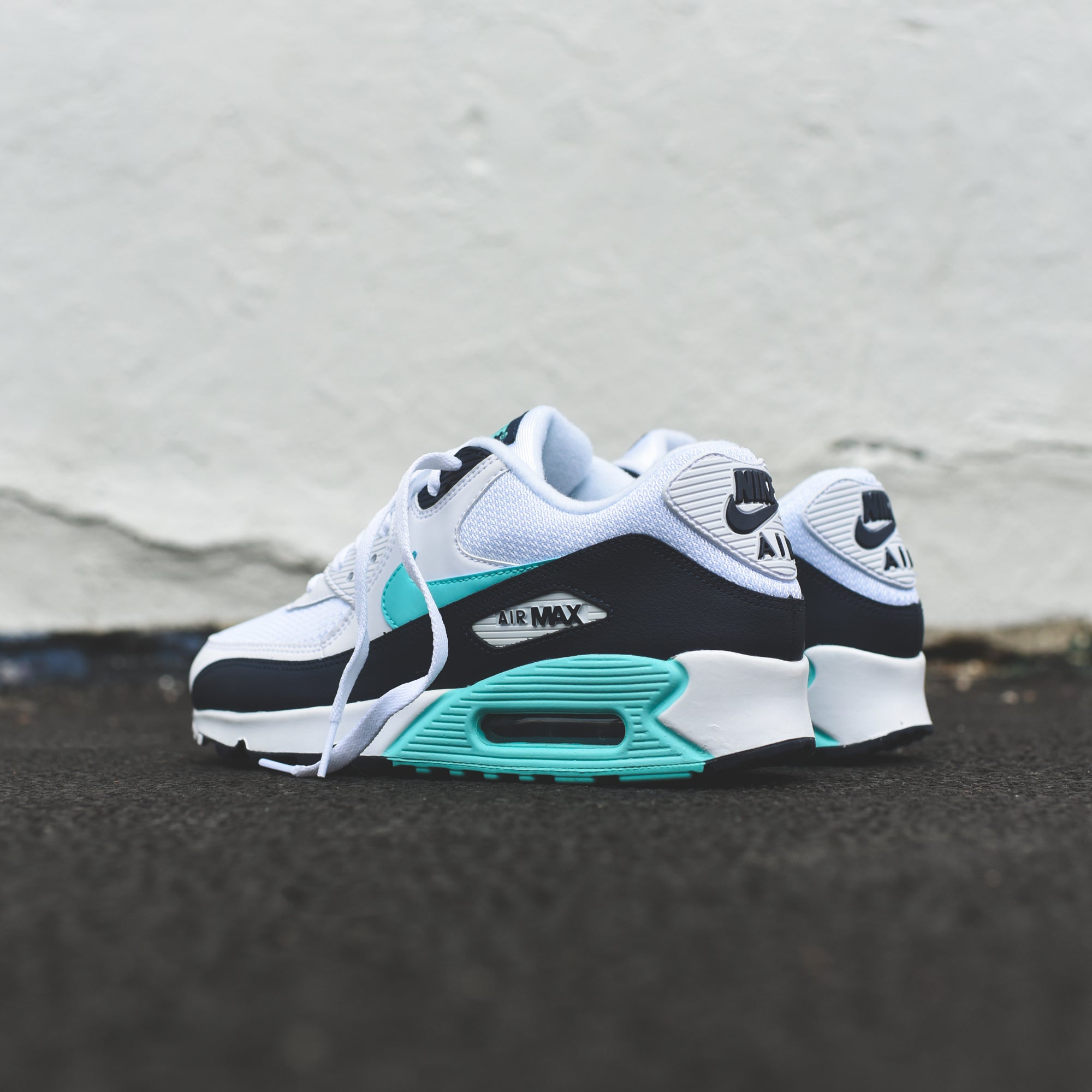 nike air max 90 essential white aurora green