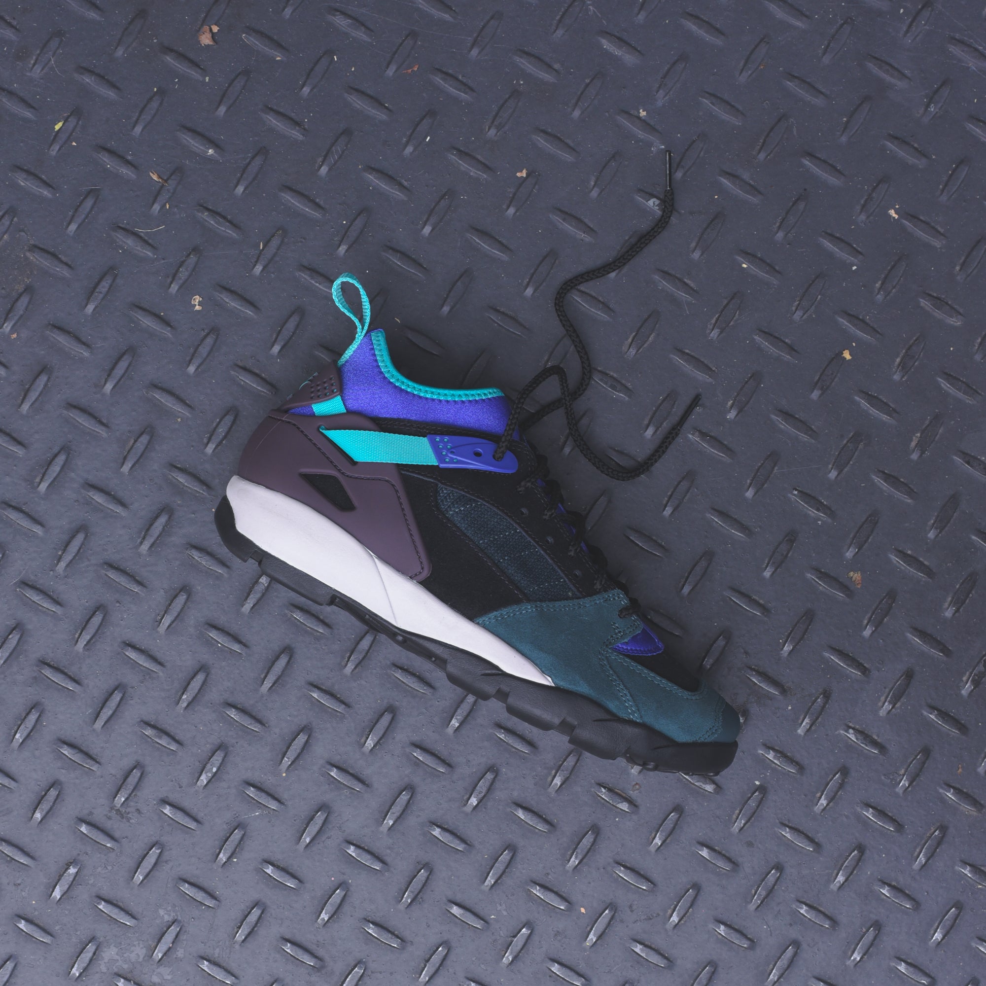 Nike Air Revaderchi Jade Purple Kith