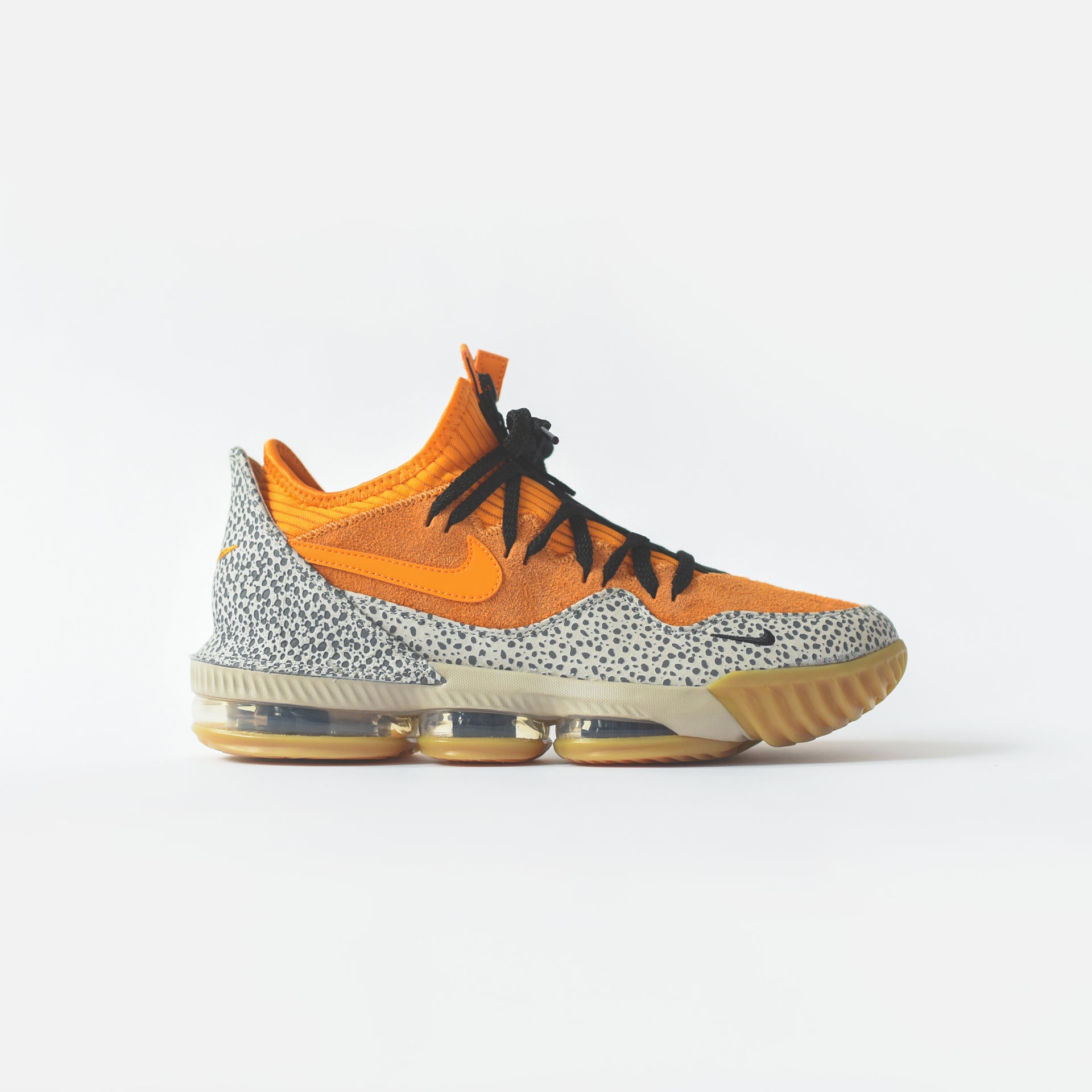 Nike x Atmos LeBron XVI Low - Kumquat / Black / Galacti