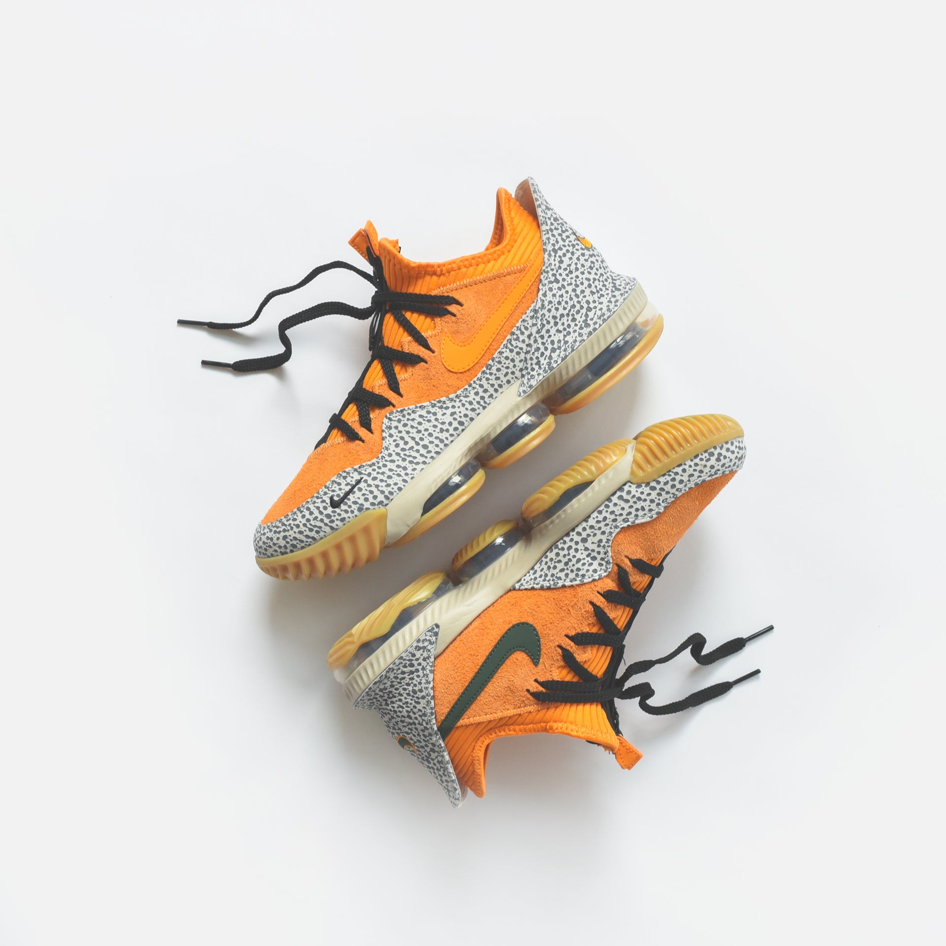 Shoe Kith Lebron 16 Nike LeBron 16 I'm King Men's BQ5969-007 US