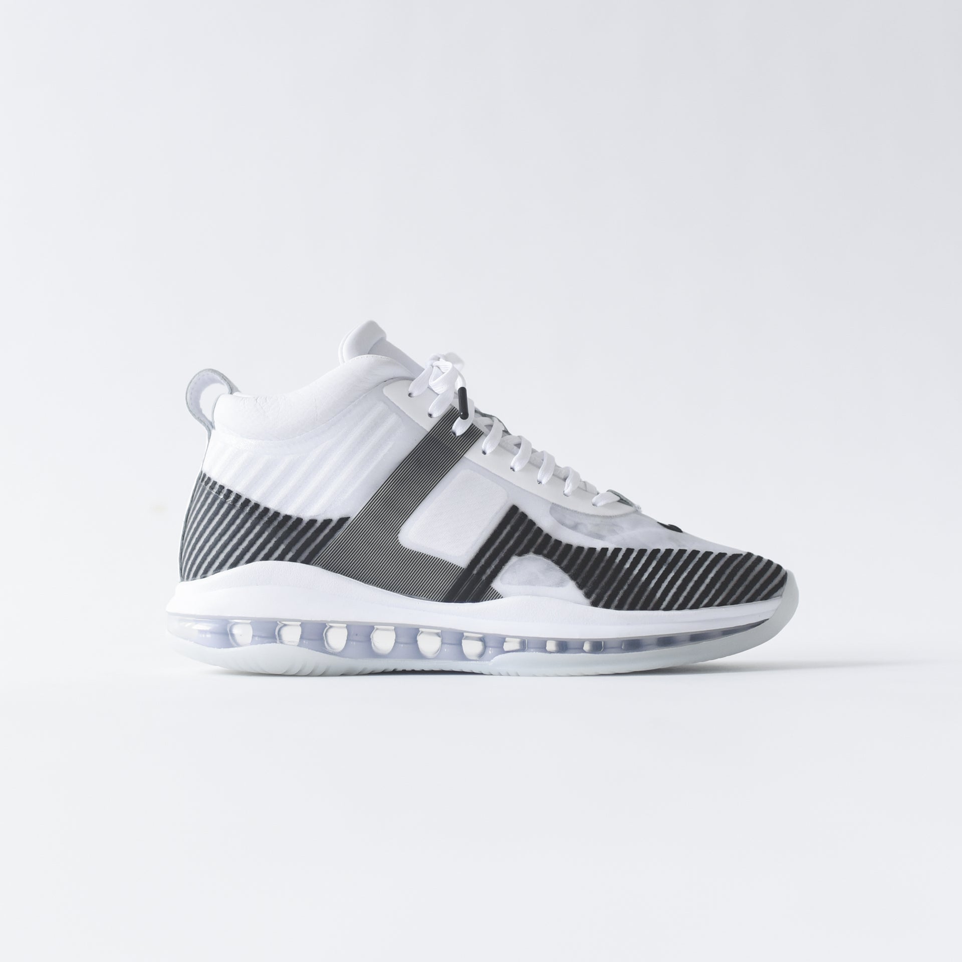 Nike x John Elliott LeBron Icon - White / Black