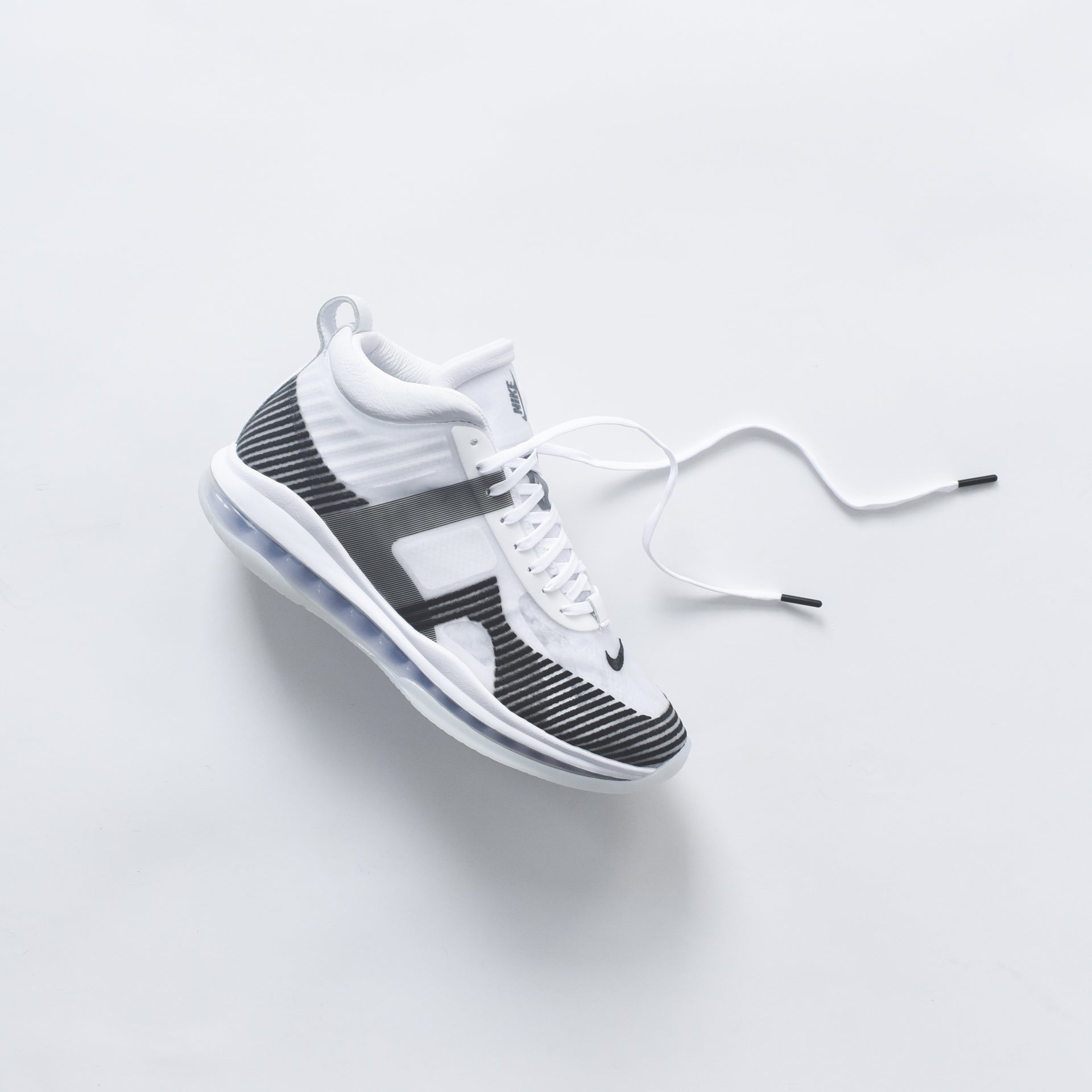 Nike x John Elliott LeBron Icon - White / Black