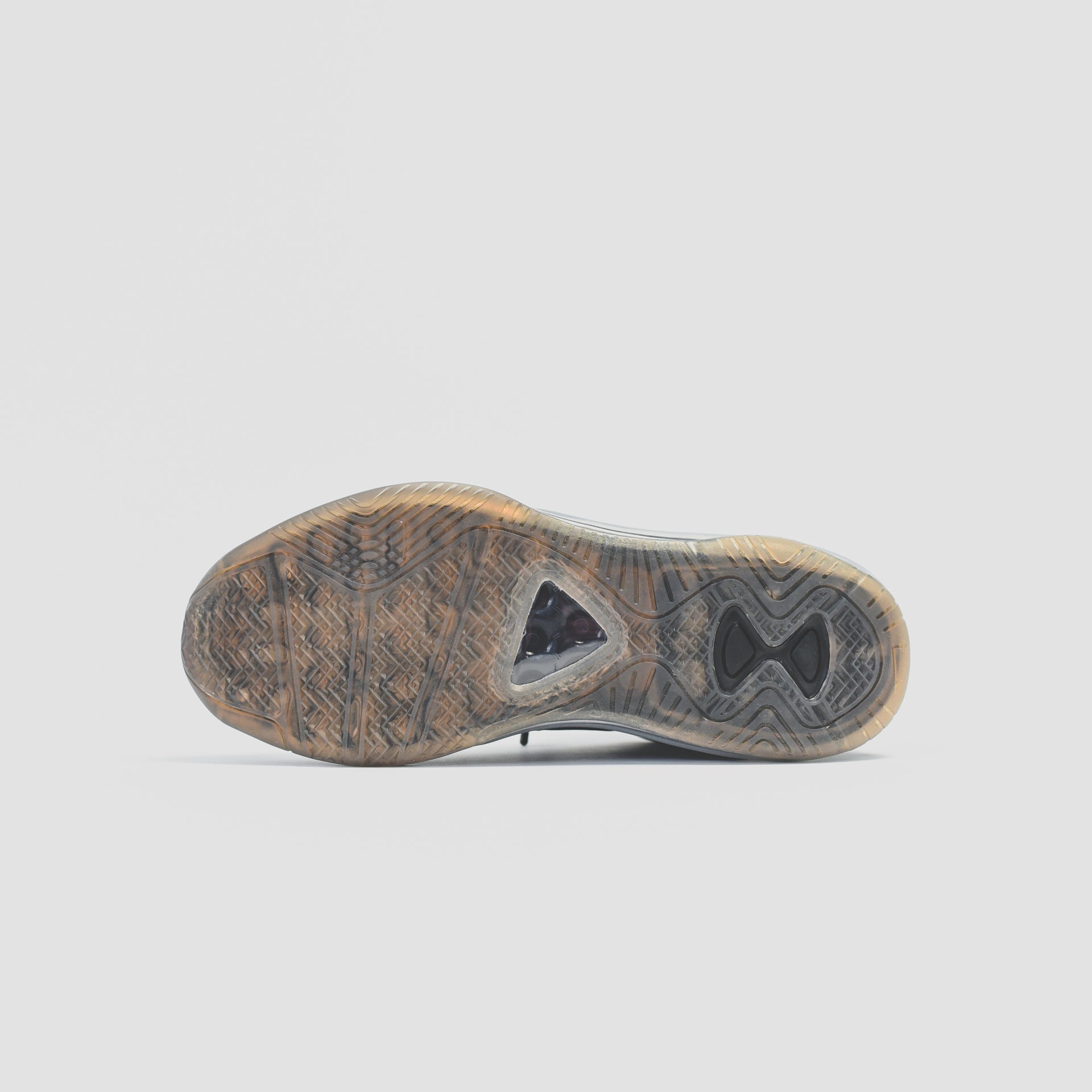 Nike x John Elliott LeBron Icon - Black / Gum / Light Brown