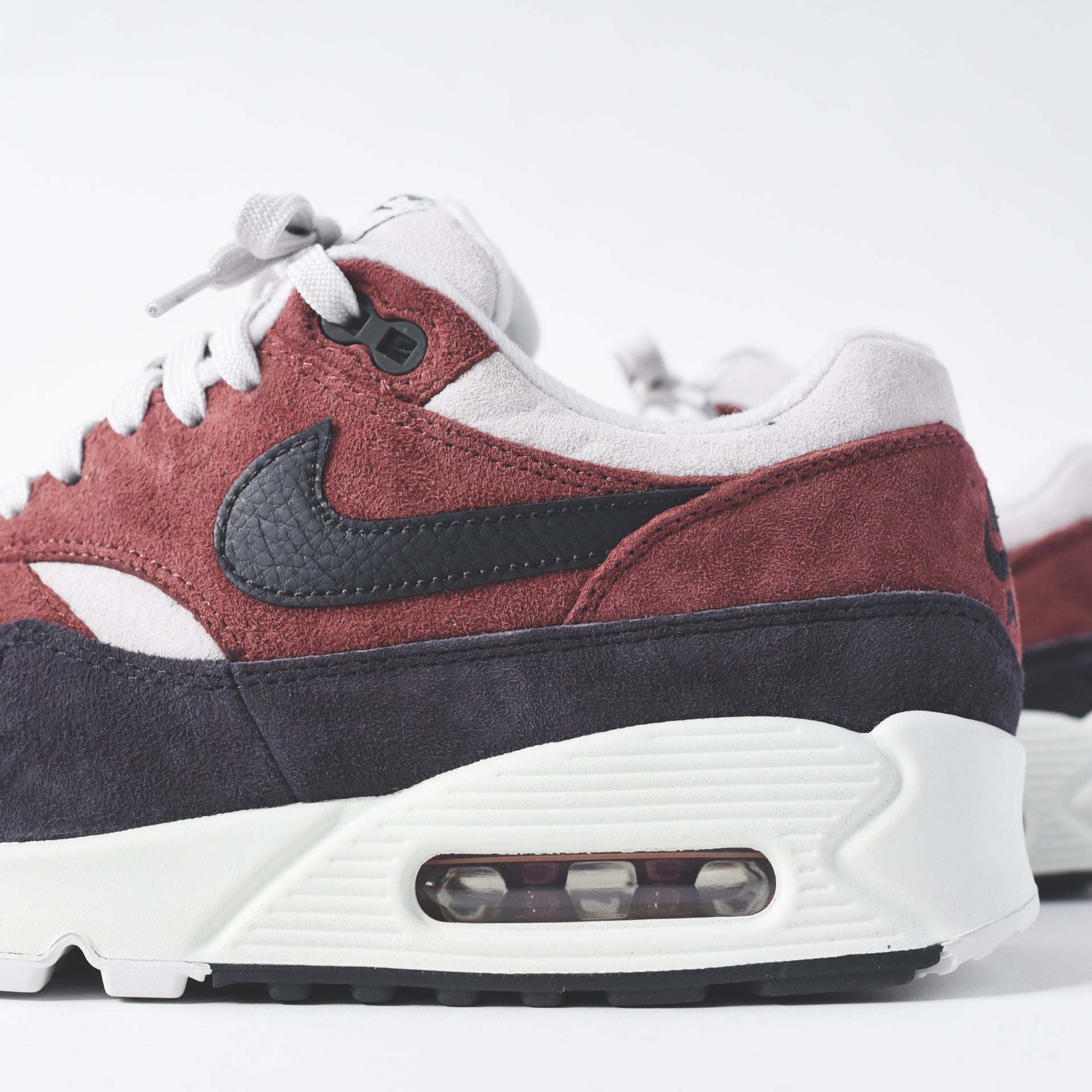 Nike WMNS Air Max 90/1 - Red Sepia / Oil Grey / Vast Grey