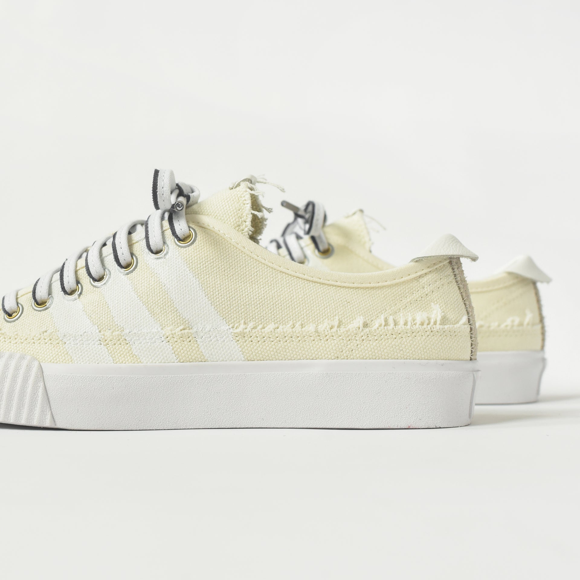 adidas Originals x Donald Glover Nizza - Off White / White