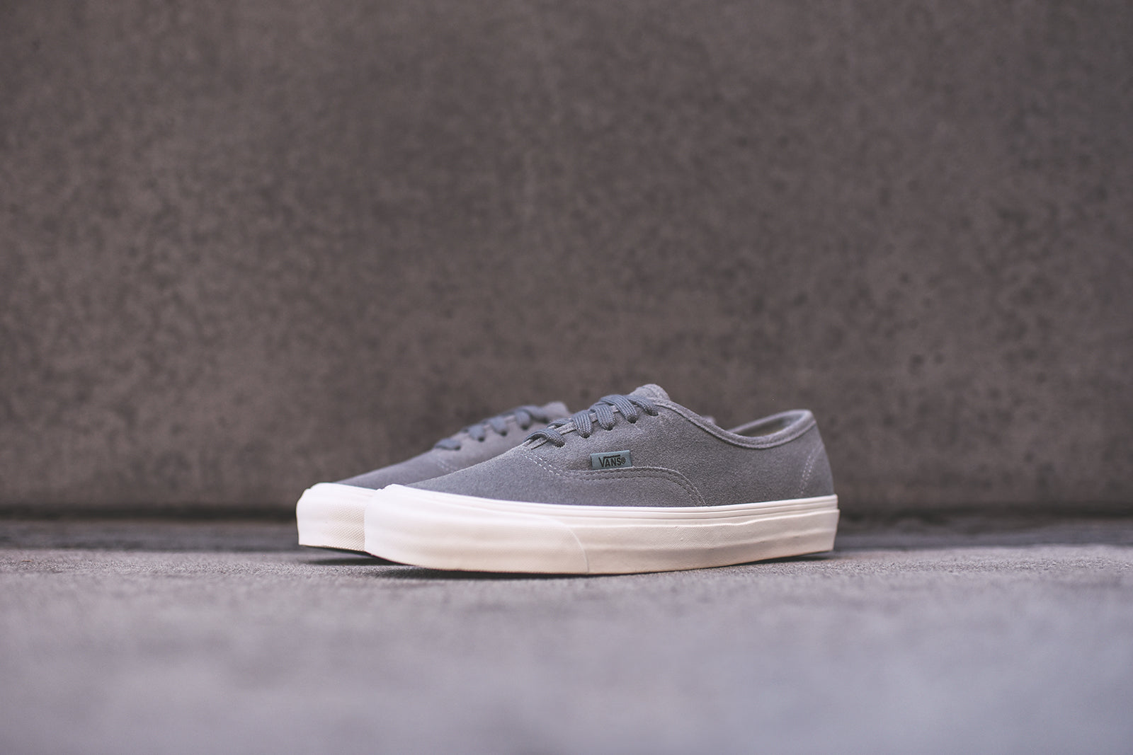 Vans OG Authentic LX - Monument