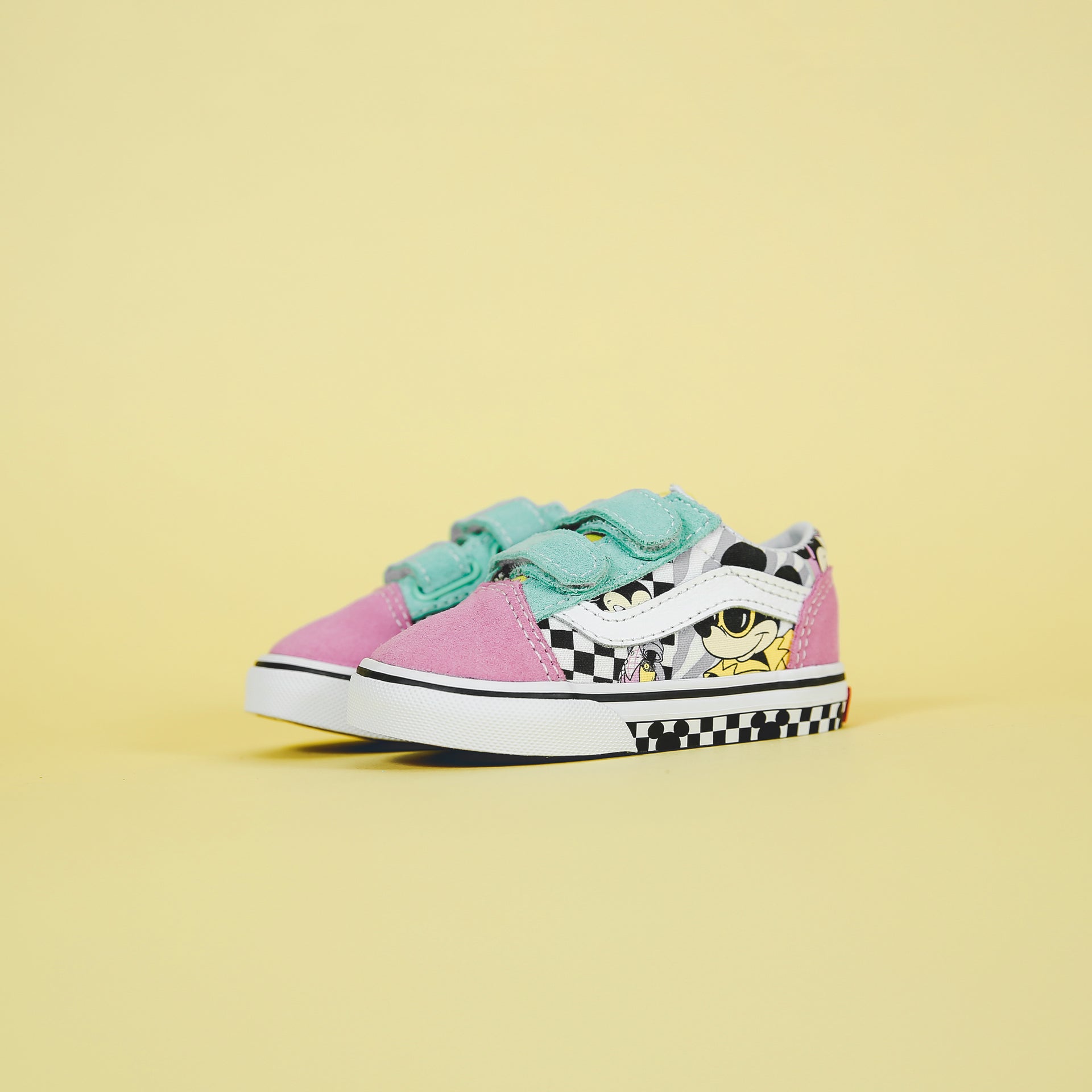 Vans x Mickey Mouse Old Skool V - 80’s Mickey / True White
