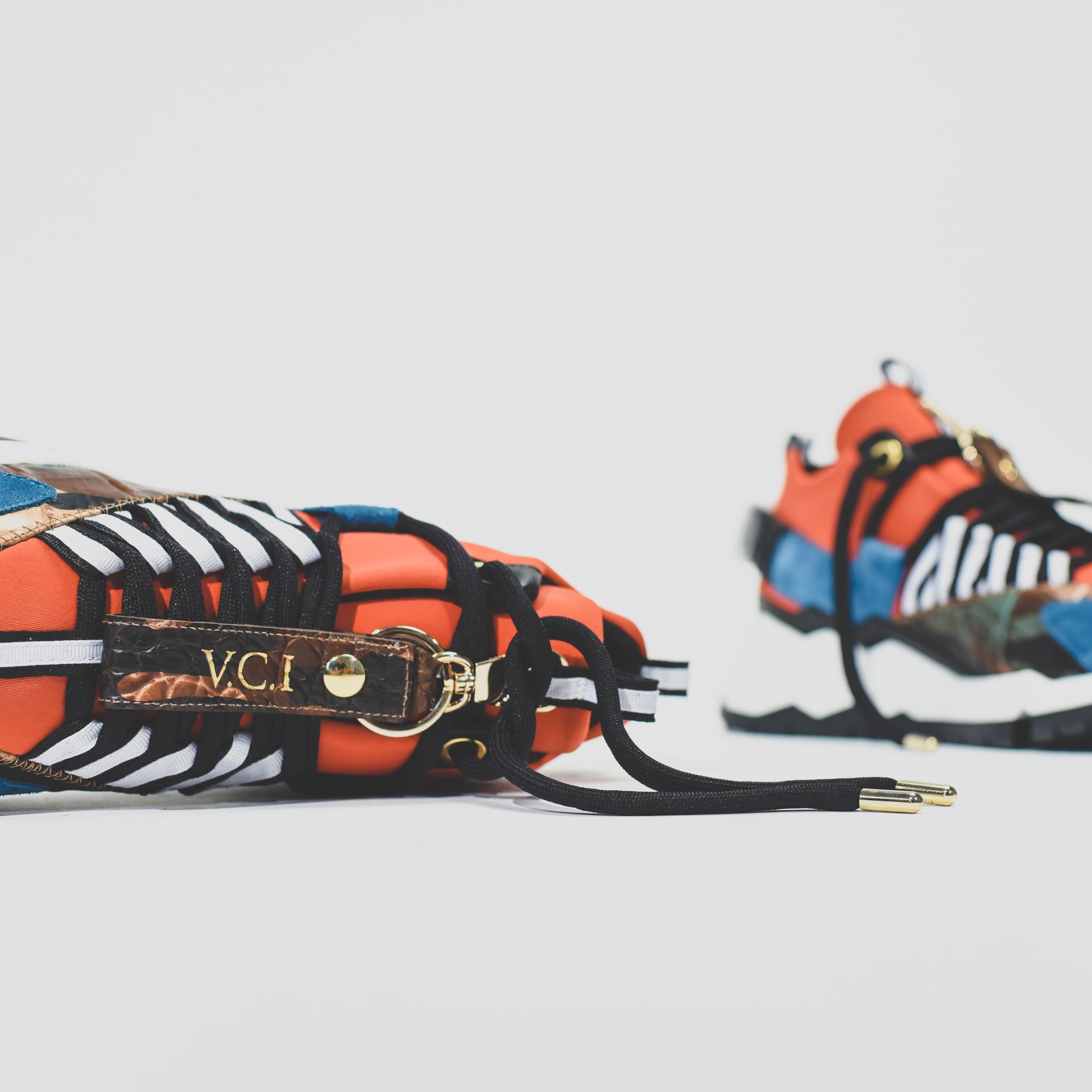 Pierre Hardy x Victor Cruz VC1 SX03 - Multi Brick / Gold