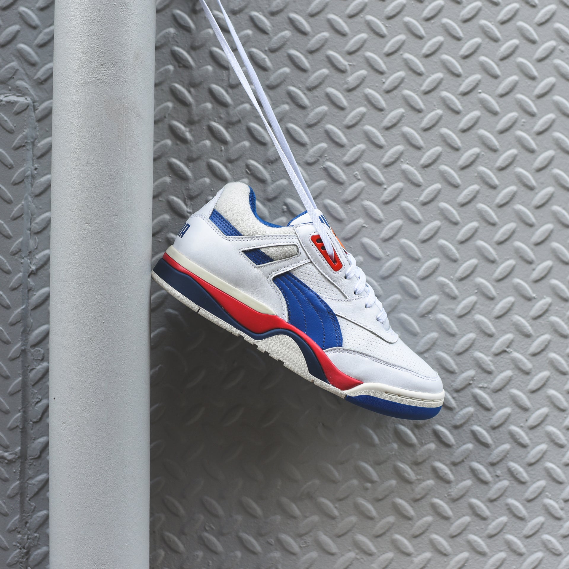 Puma Palace Guard OG - White / Blue / Red