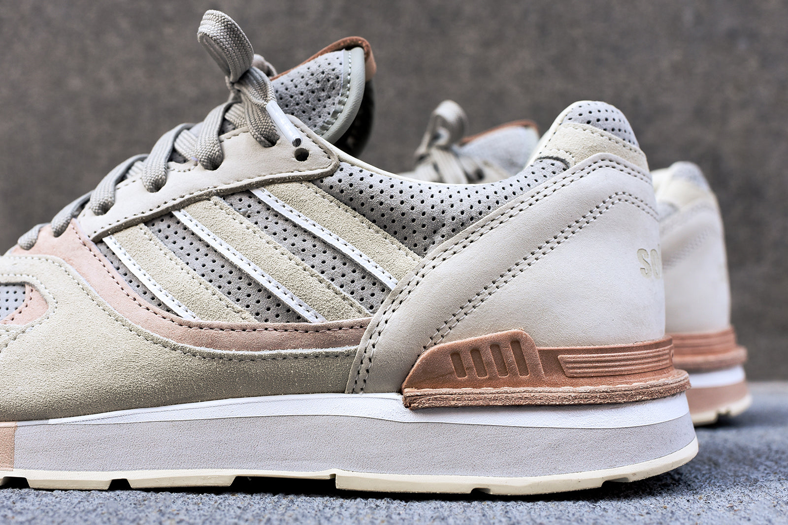 adidas Consortium x Solebox Quesence - Grey