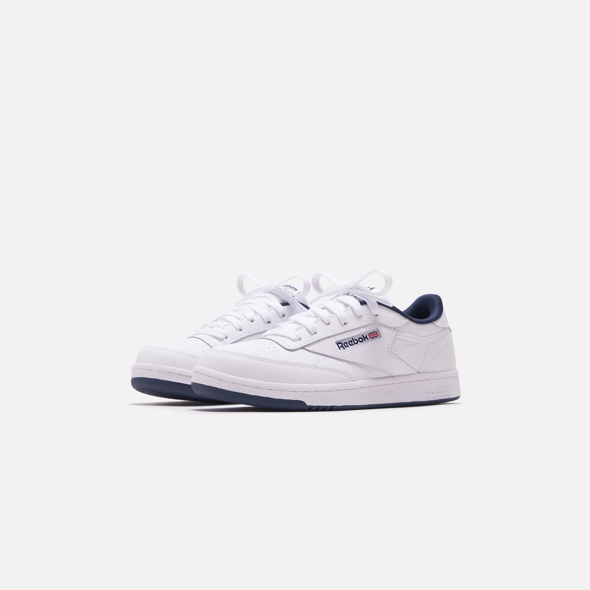 Reebok Club C Grade School - White / Navy