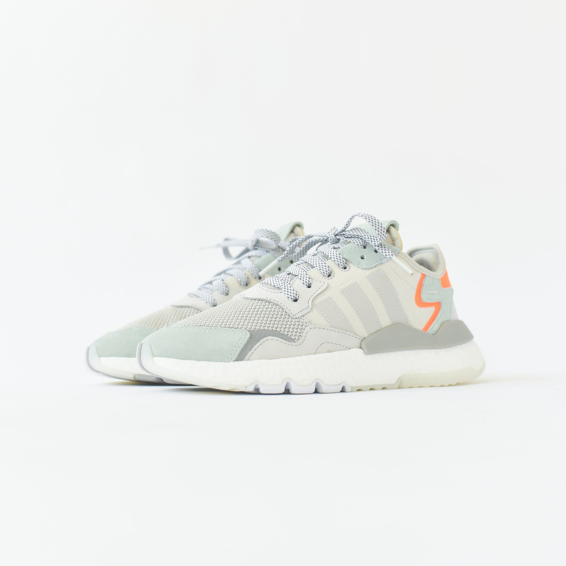 adidas Originals Nite Jogger Boost - Raw White / Grey One / Vapour Green