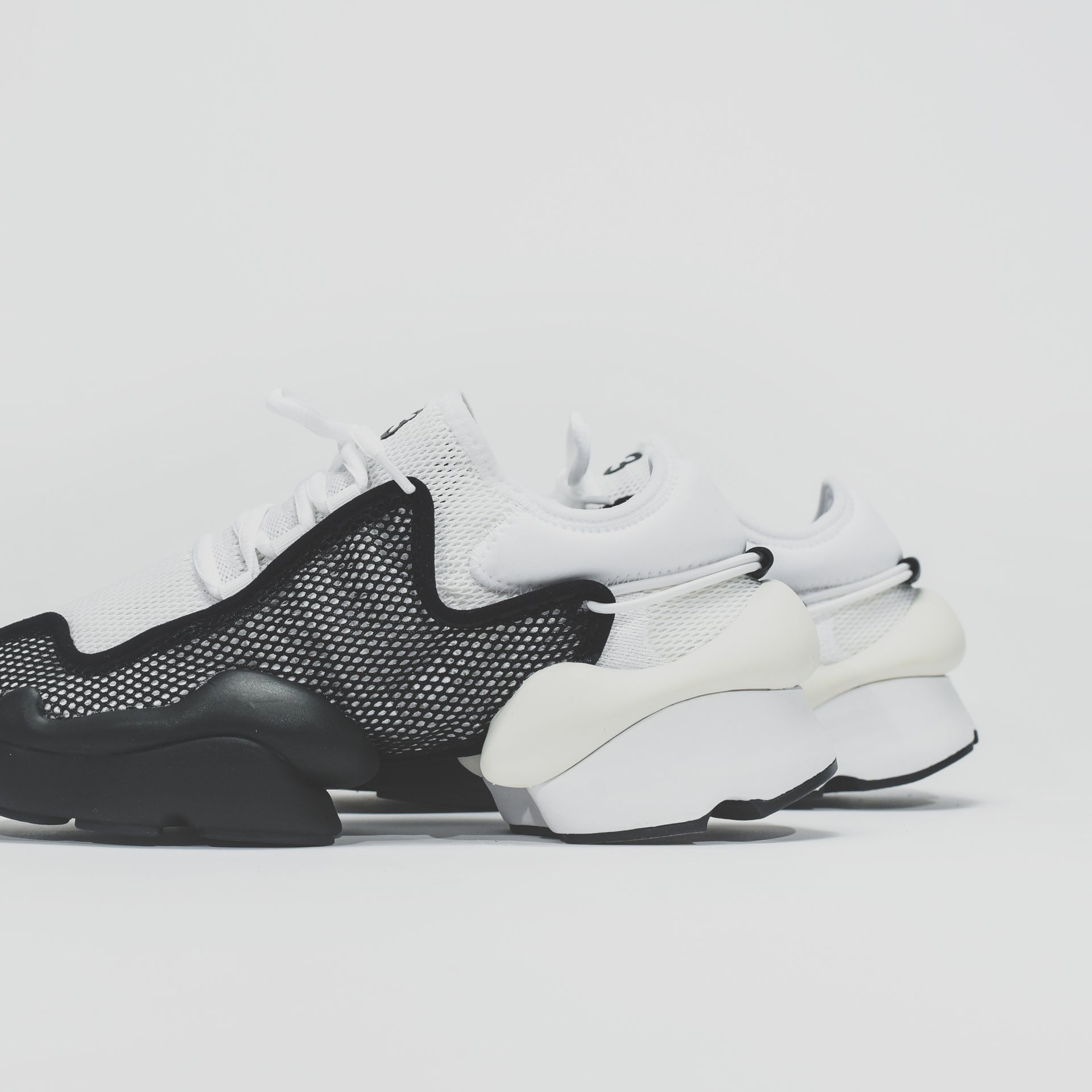 Y-3 Ren - Black / White