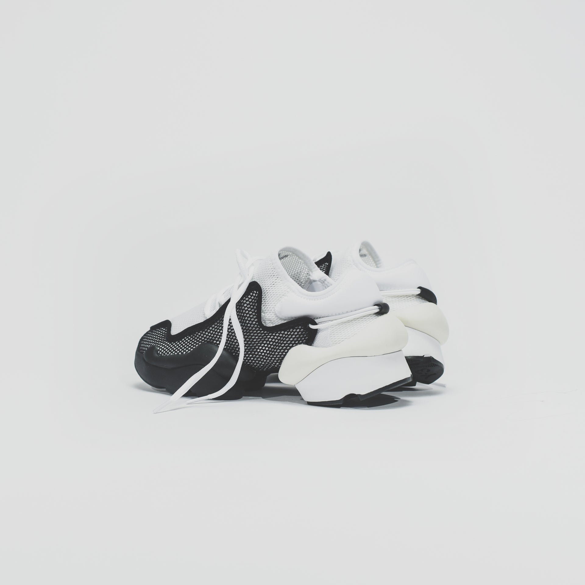 Y-3 Ren - Black / White