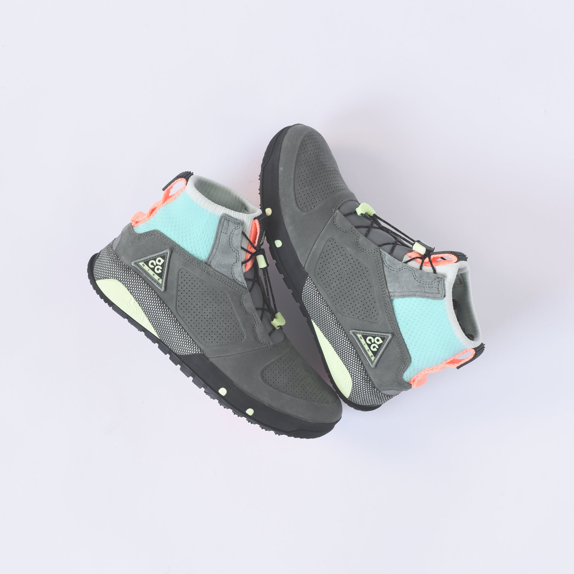 Nike unviewed ruckel ridge