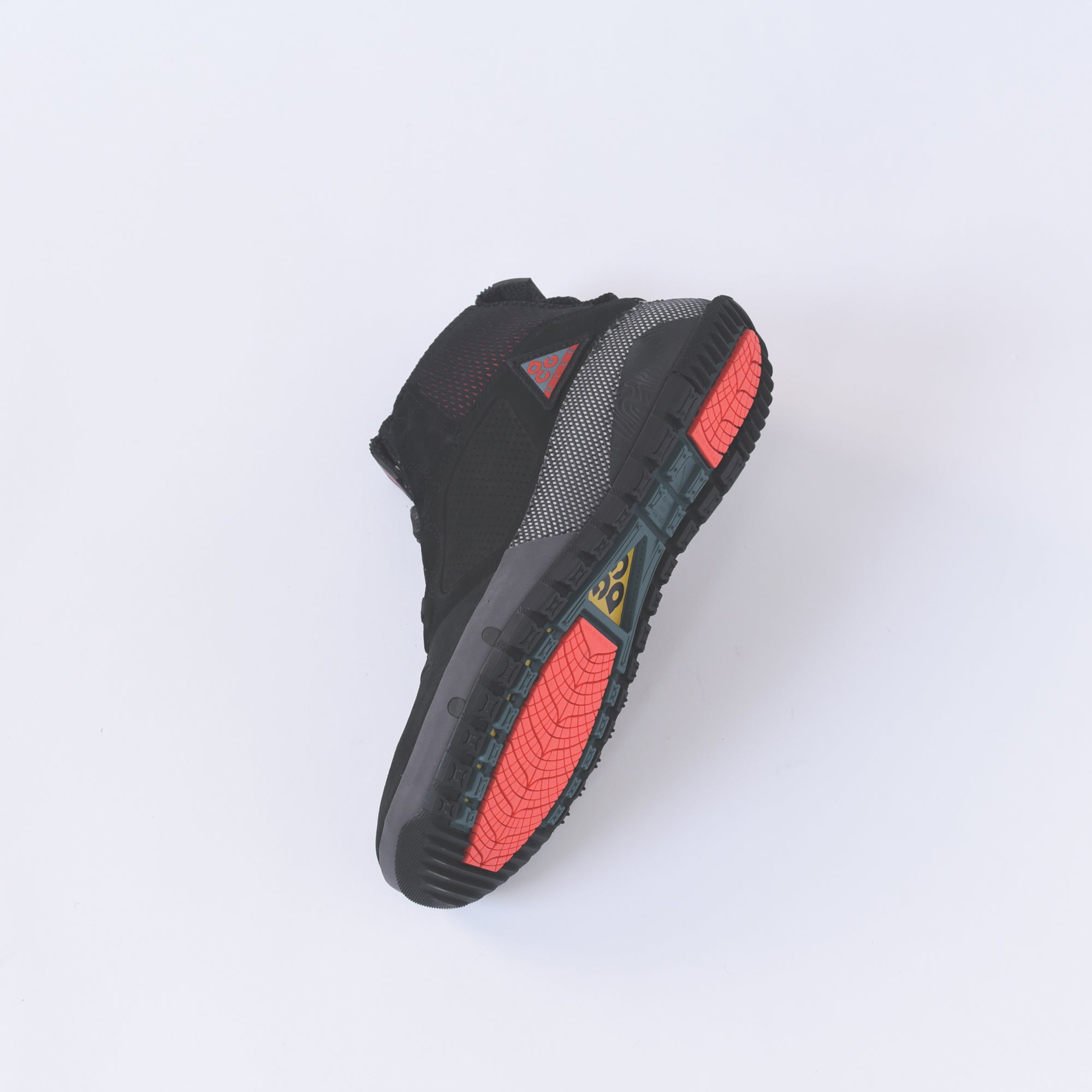 Ruckel ridge black top