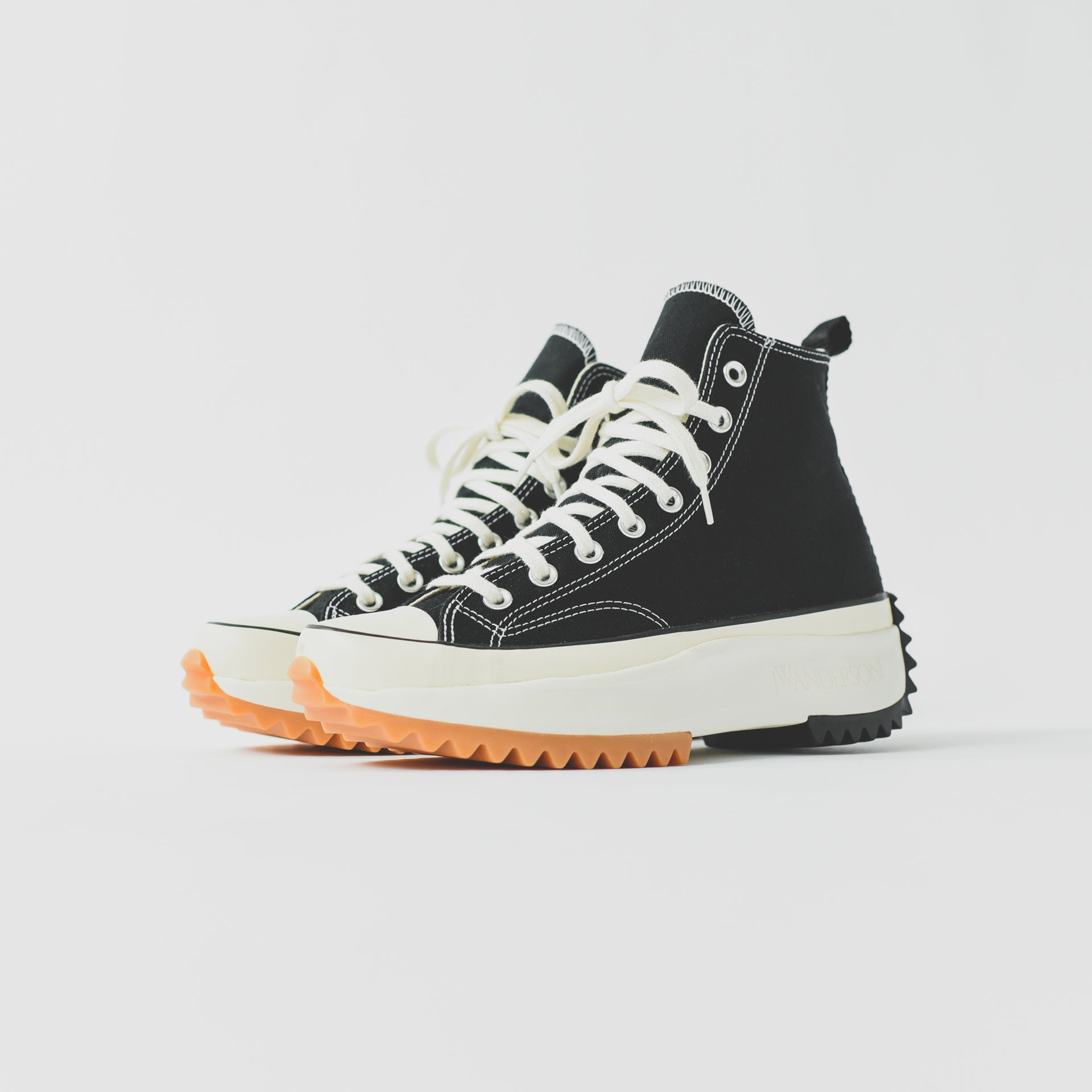 Converse x J.W. Anderson Run Star Hike - Black / Egret / Black