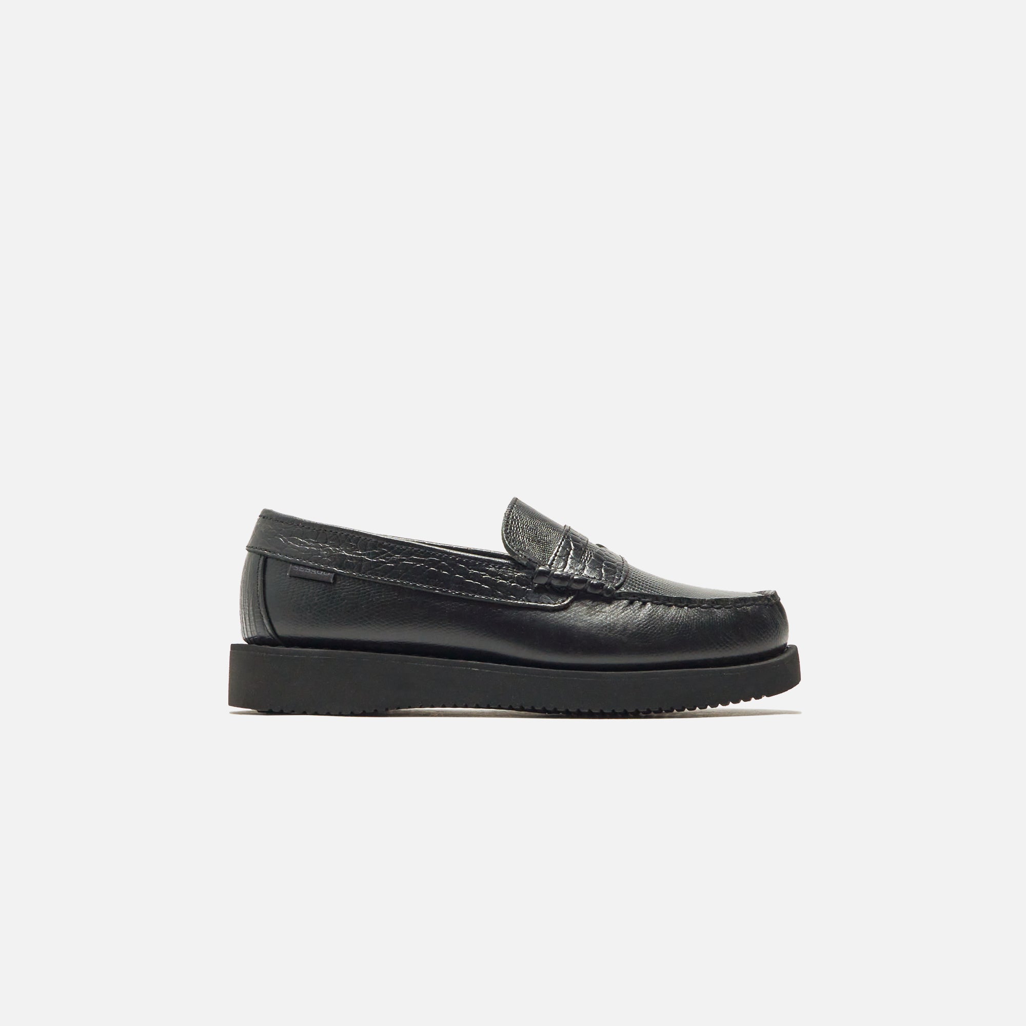 Engineered on sale garments loafers