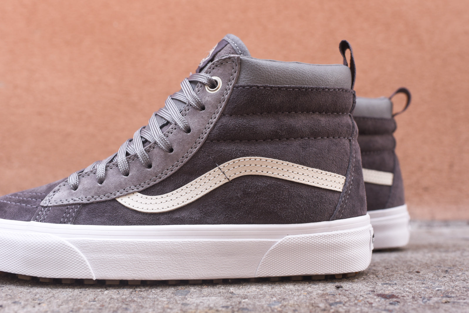 Vans WMNS Sk8-Hi MTE - Rabbit / Grey