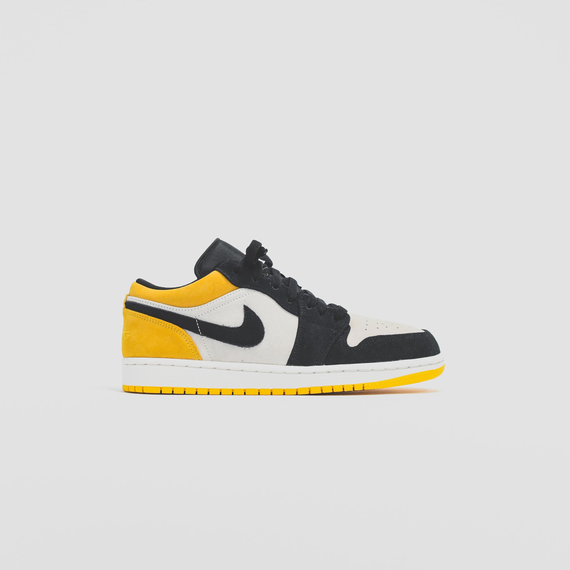 Nike Air Jordan 1 Low - Sail / Gym Red / University Gold / Black