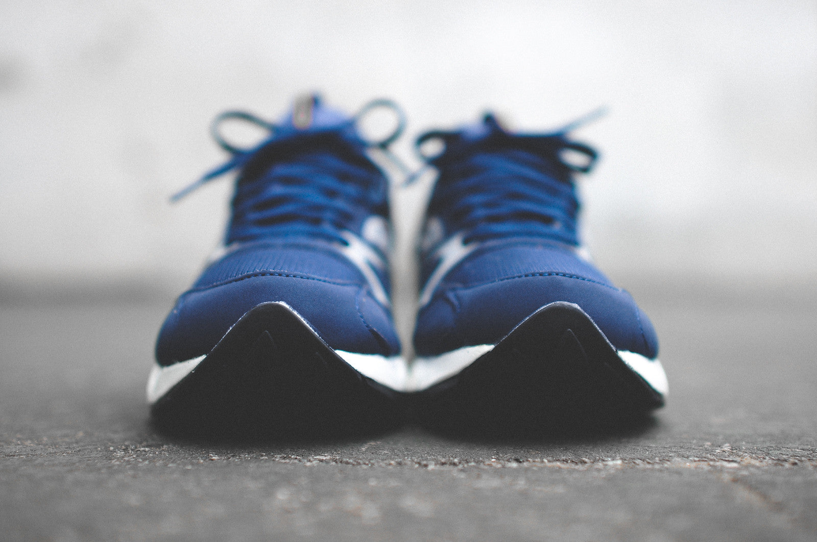 Saucony Grid 9000 - Navy / Grey / Red – Kith