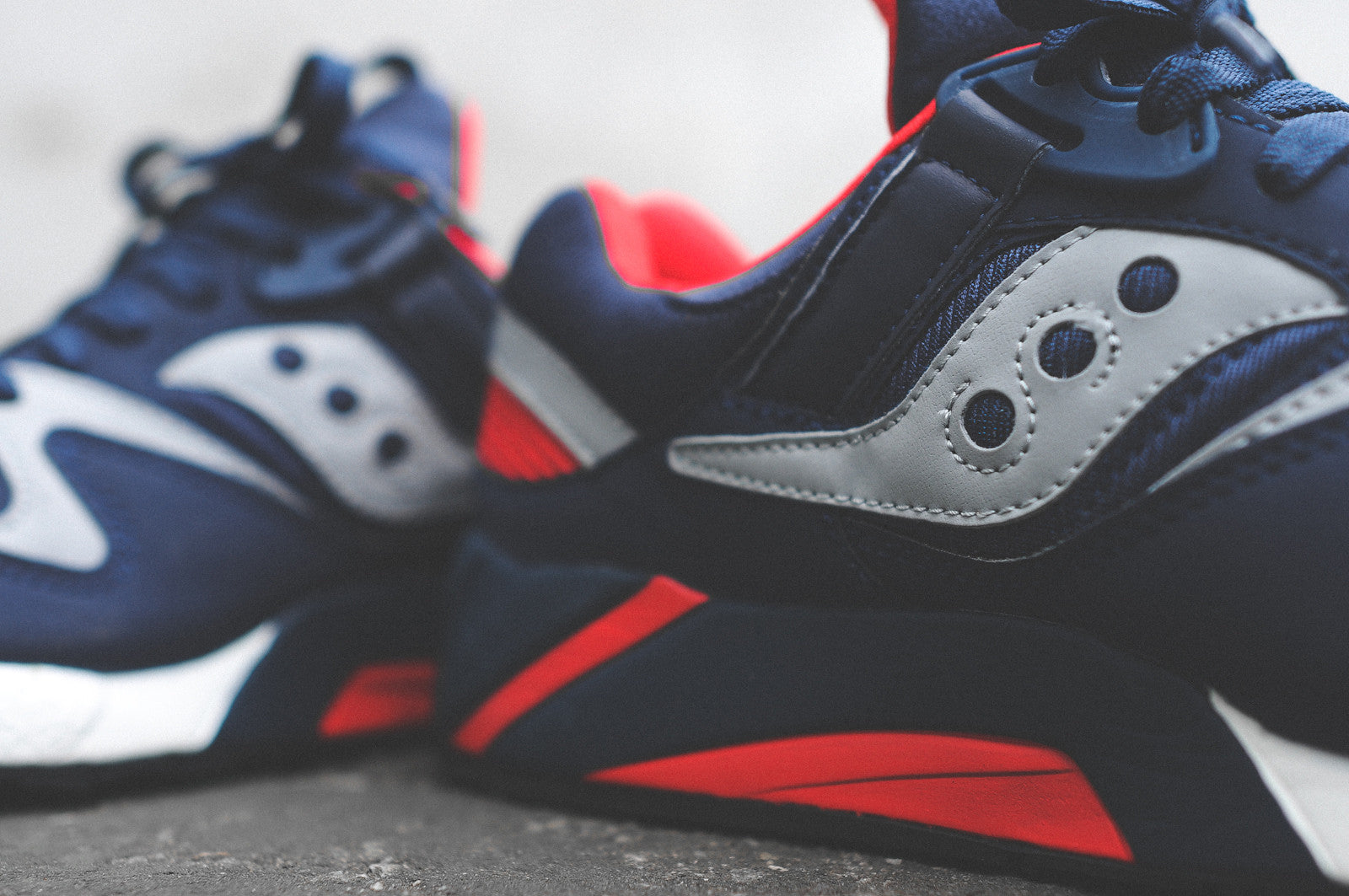 Saucony Grid 9000 - Navy / Grey / Red