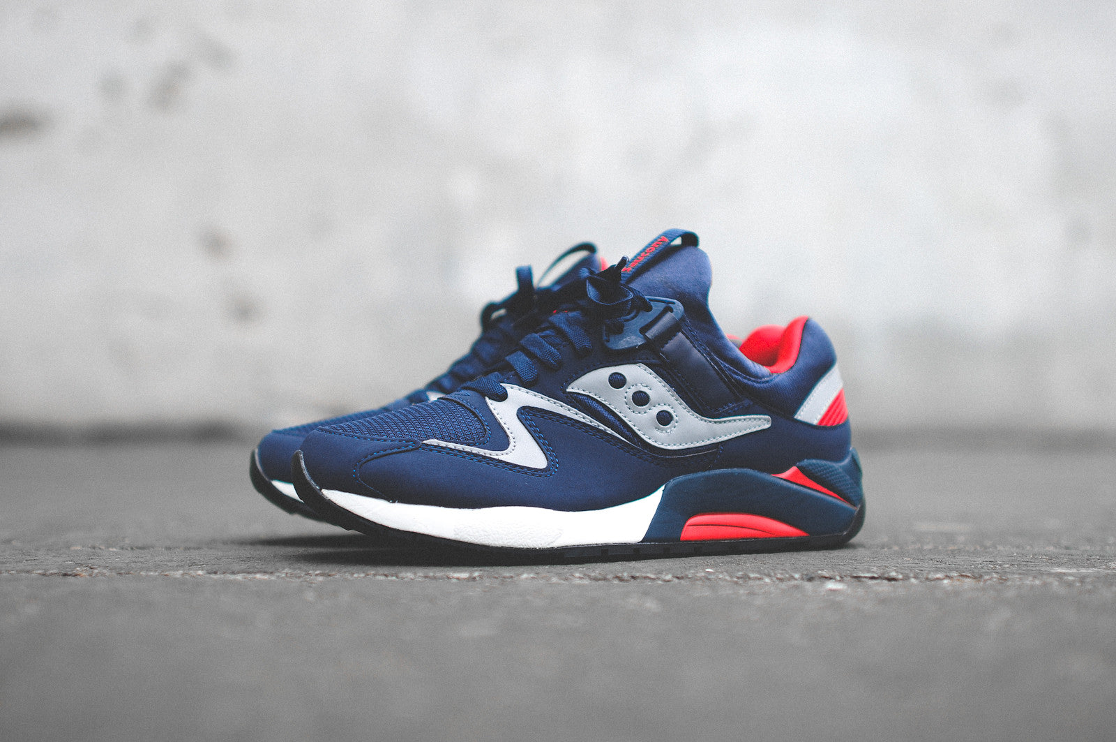 Saucony Grid 9000 - Navy / Grey / Red