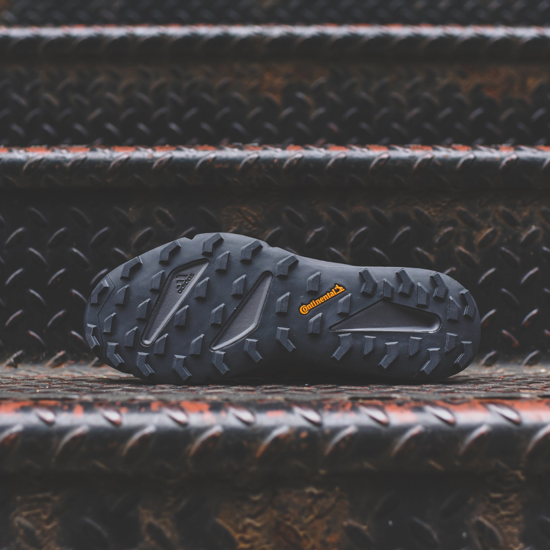 adidas Consortium x White Mountaineering Agravic Speed + - Core Black / Active Orange