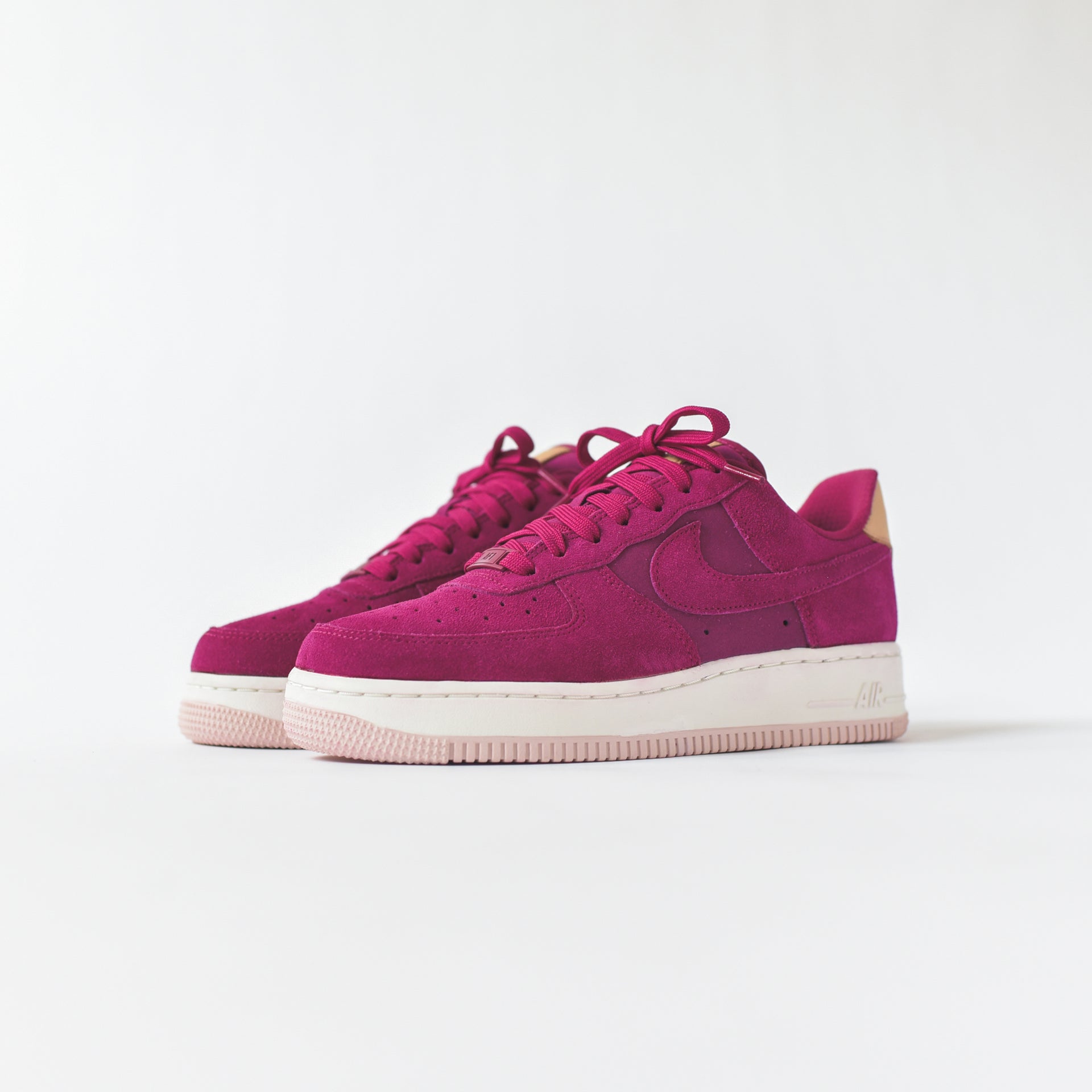 Nike WMNS Air Force 1 '07 Premium - True Berry